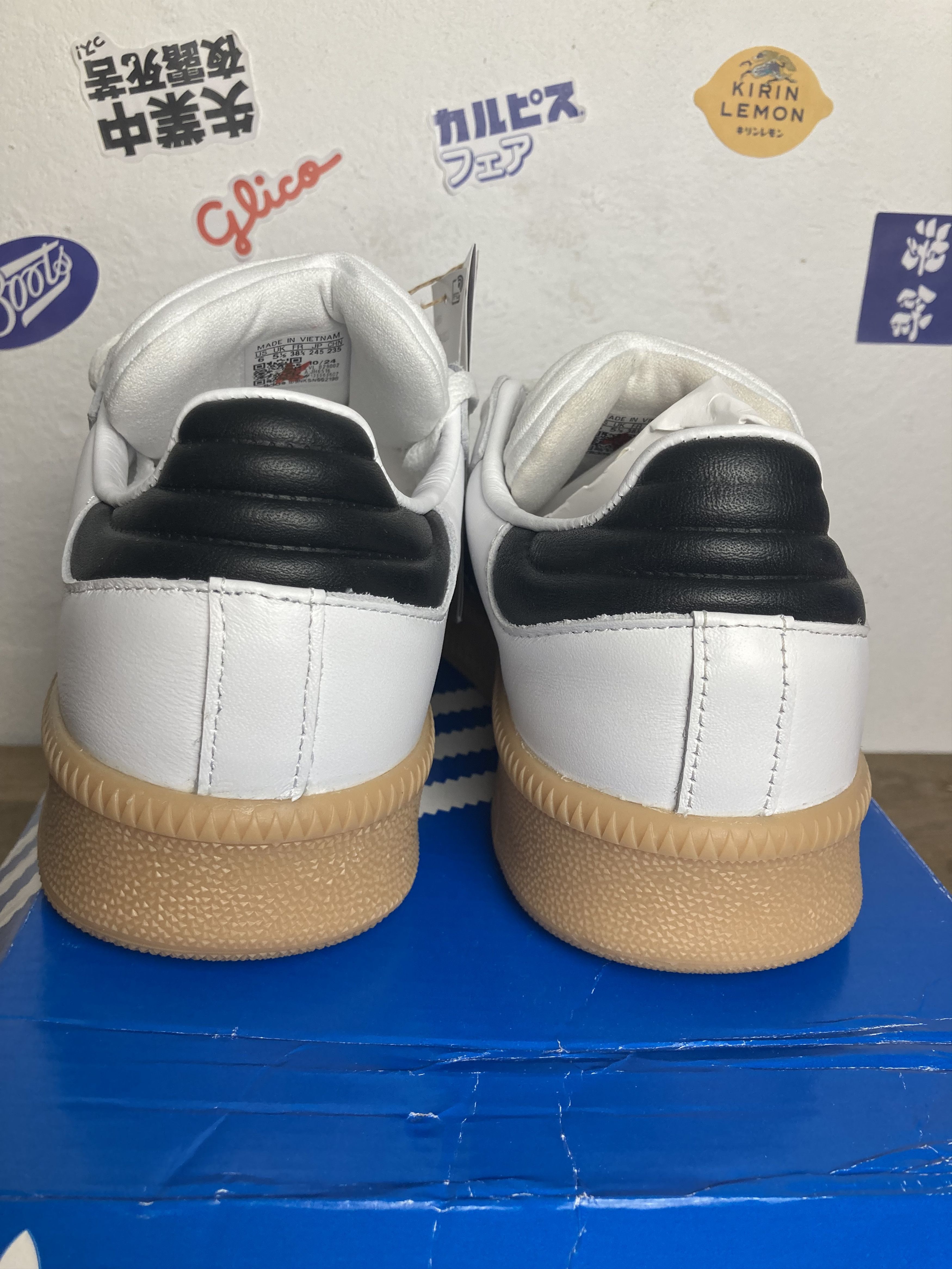 Adidas Womens Adidas sambae xlg US 6 Leather Like New EU 38.5 Size US 6 / IT 36 - 9 Thumbnail