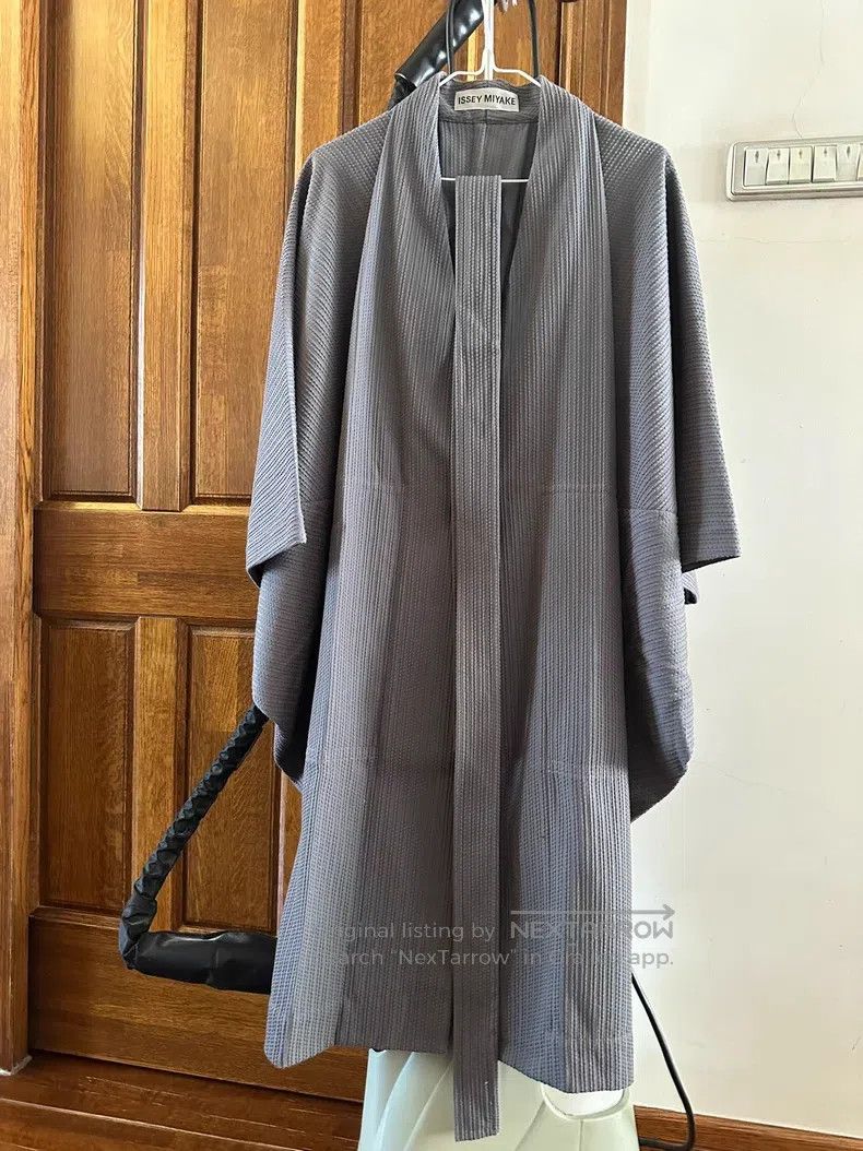 Issey Miyake Issey Miyake Gray-green Long Kimono-style Coat Size M / US 6-8 / IT 42-44 - 1 Thumbnail