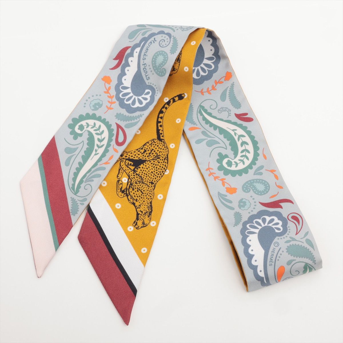 Hermes Twilly Leopard Silk Size ONE SIZE - 1 Thumbnail