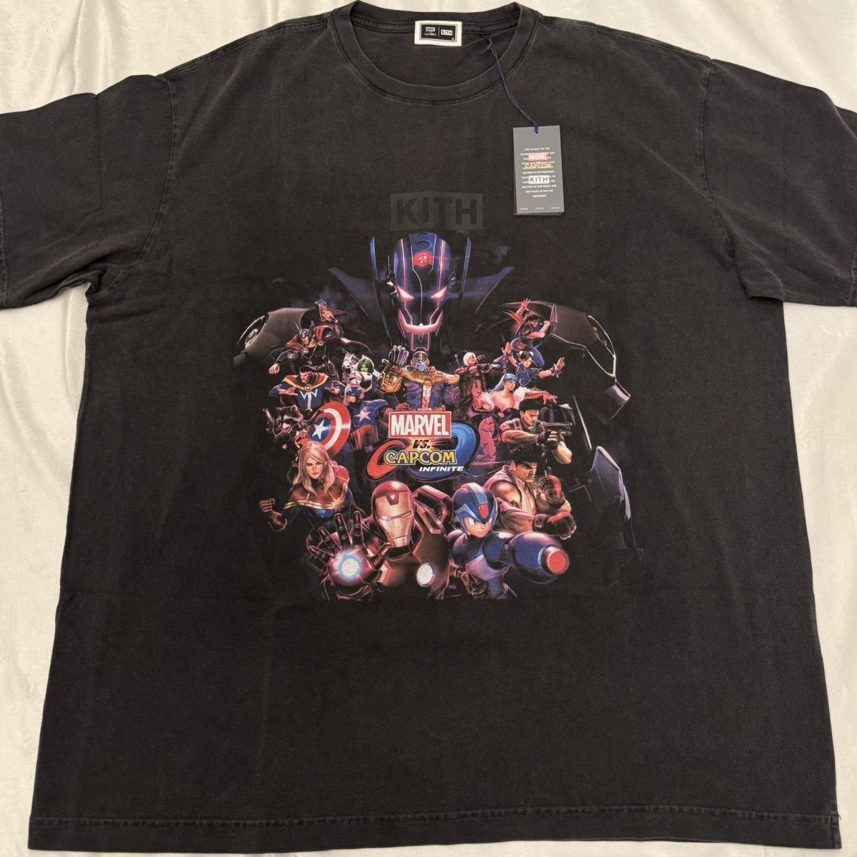 Kith × Marvel Comics Kith x Marvel vs. Capcom Infinite Vintage Tee Size US XL / EU 56 / 4 - 2 Thumbnail