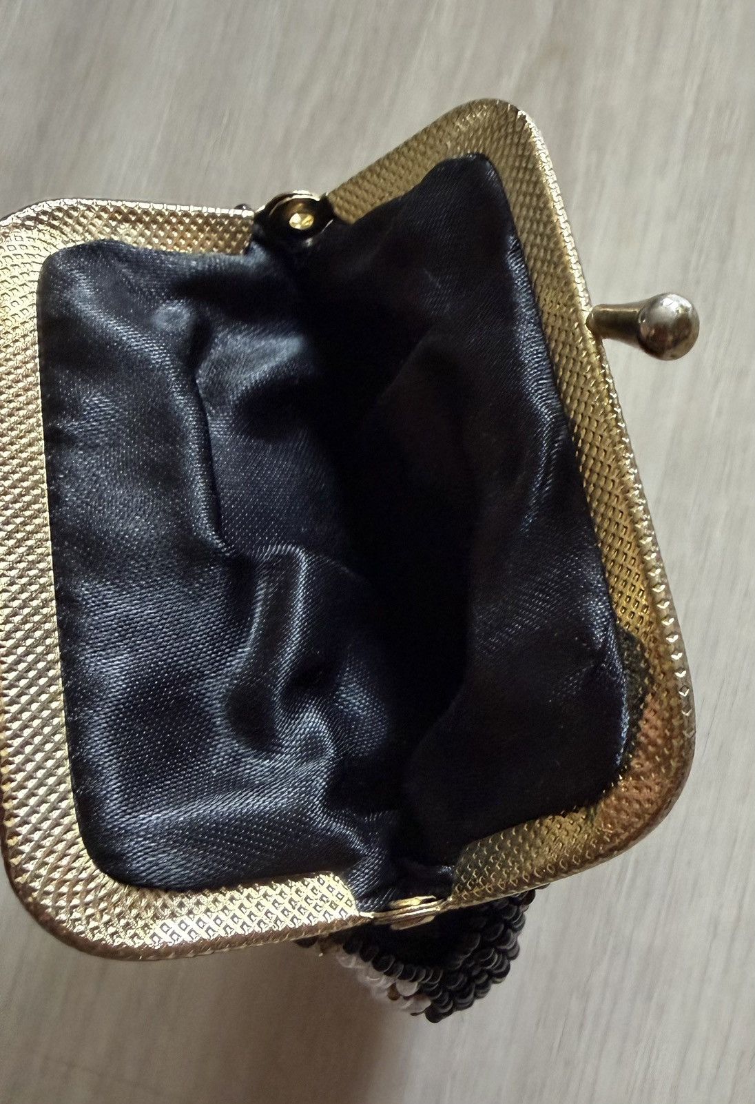 Vintage Vintage Beaded Coin Purse Poker Ace Diamonds Jack Spades Size ONE SIZE - 3 Thumbnail