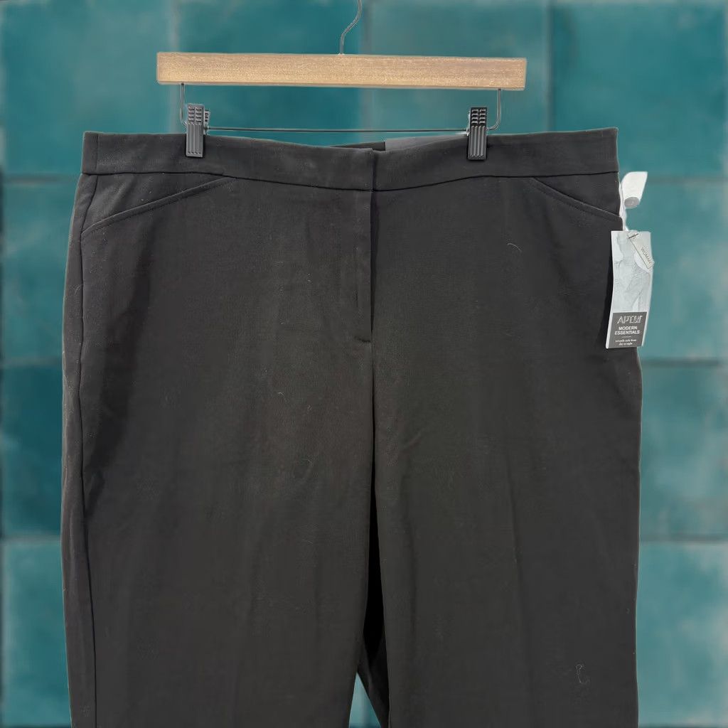 Apt. 9 APT 9 Pants Womens 18W Black Mid Rise Trouser Stretch Dress Work Career Office Pants Mens? Size 40" / US 18 - 1 Thumbnail