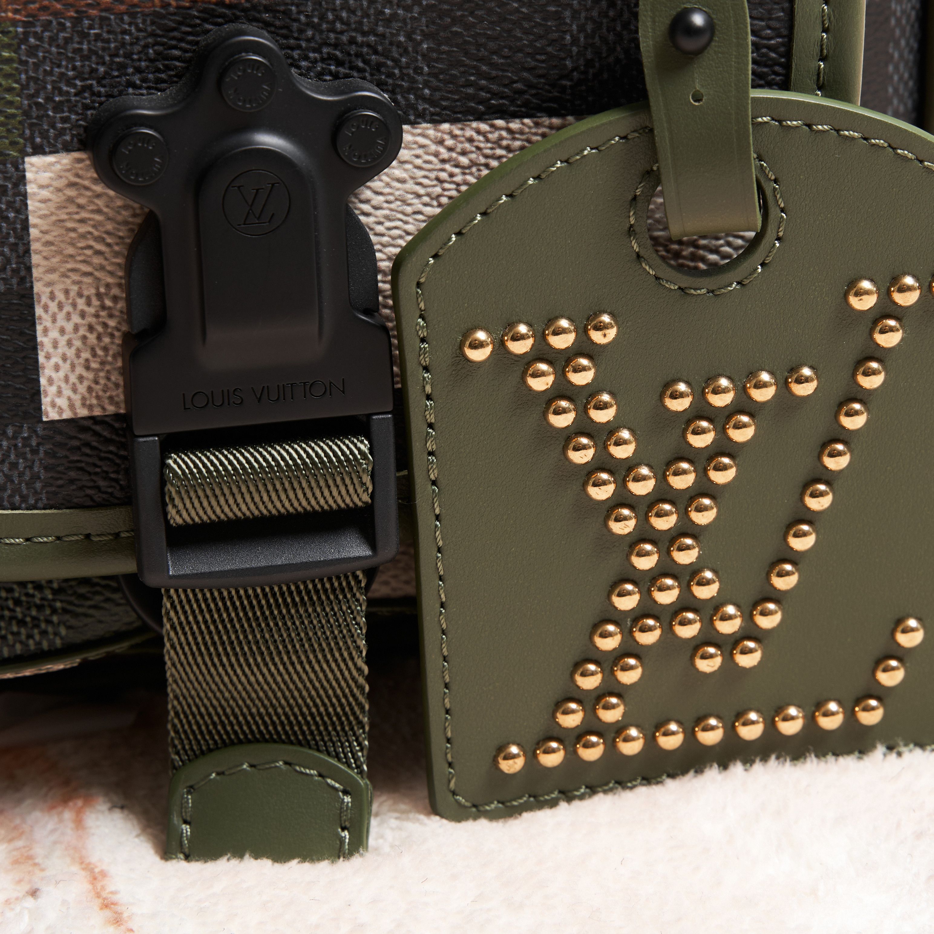 Louis Vuitton LOUIS VUITTON Sac Messenger Quest Size ONE SIZE - 3 Thumbnail