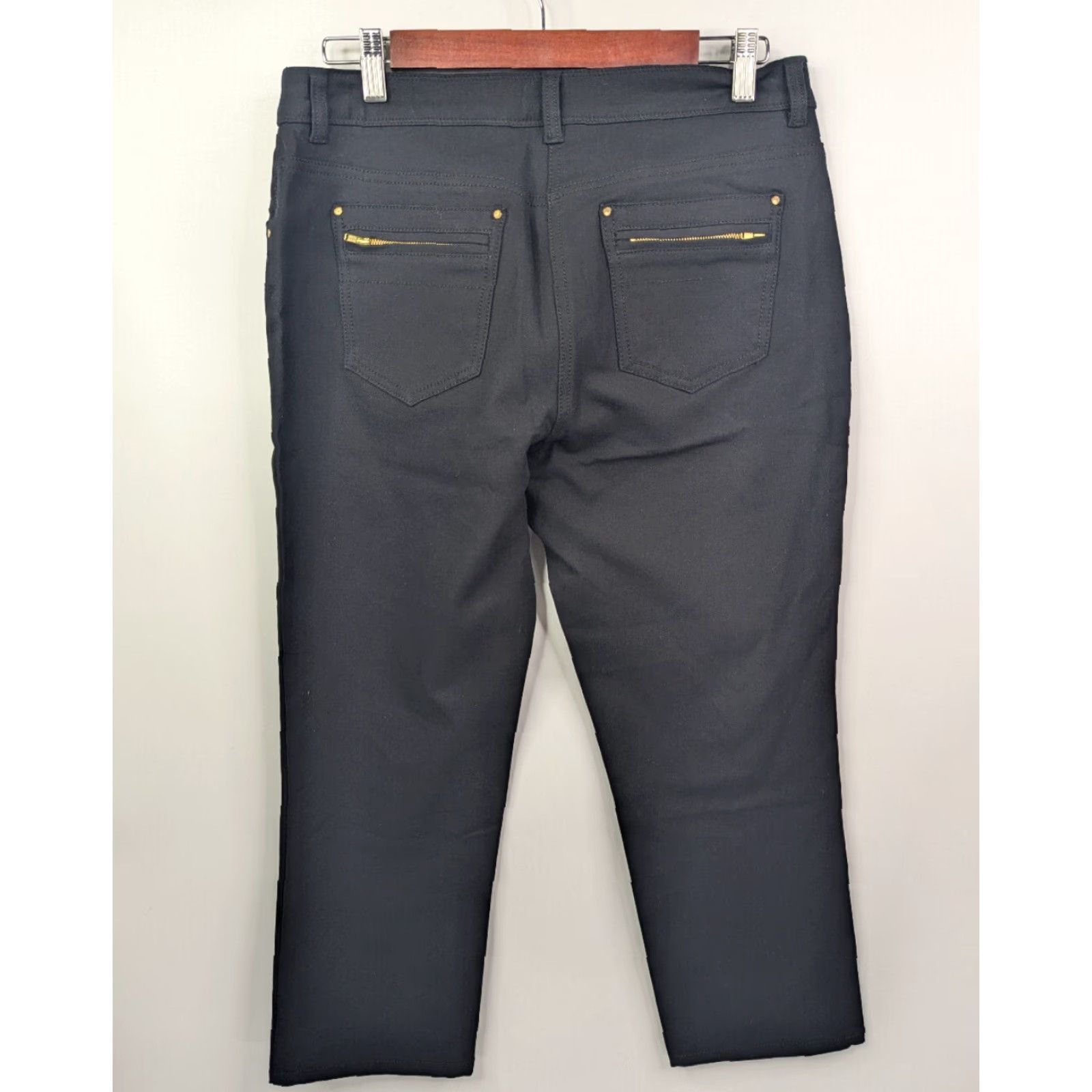 Vintage So Slimming by Chico's Black Tummy Control Cropped Stretch Jeans M Black Slimming Cropped Denim 5-Pocket Womens Jeans Size 32" / US 10 / IT 46 - 3 Thumbnail