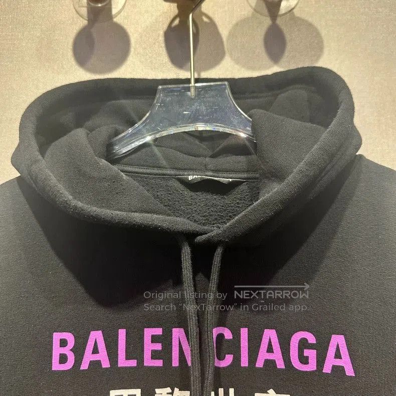 Balenciaga Balenciaga Seven Language Print Hoodie. Size US M / EU 48-50 / 2 - 5 Thumbnail