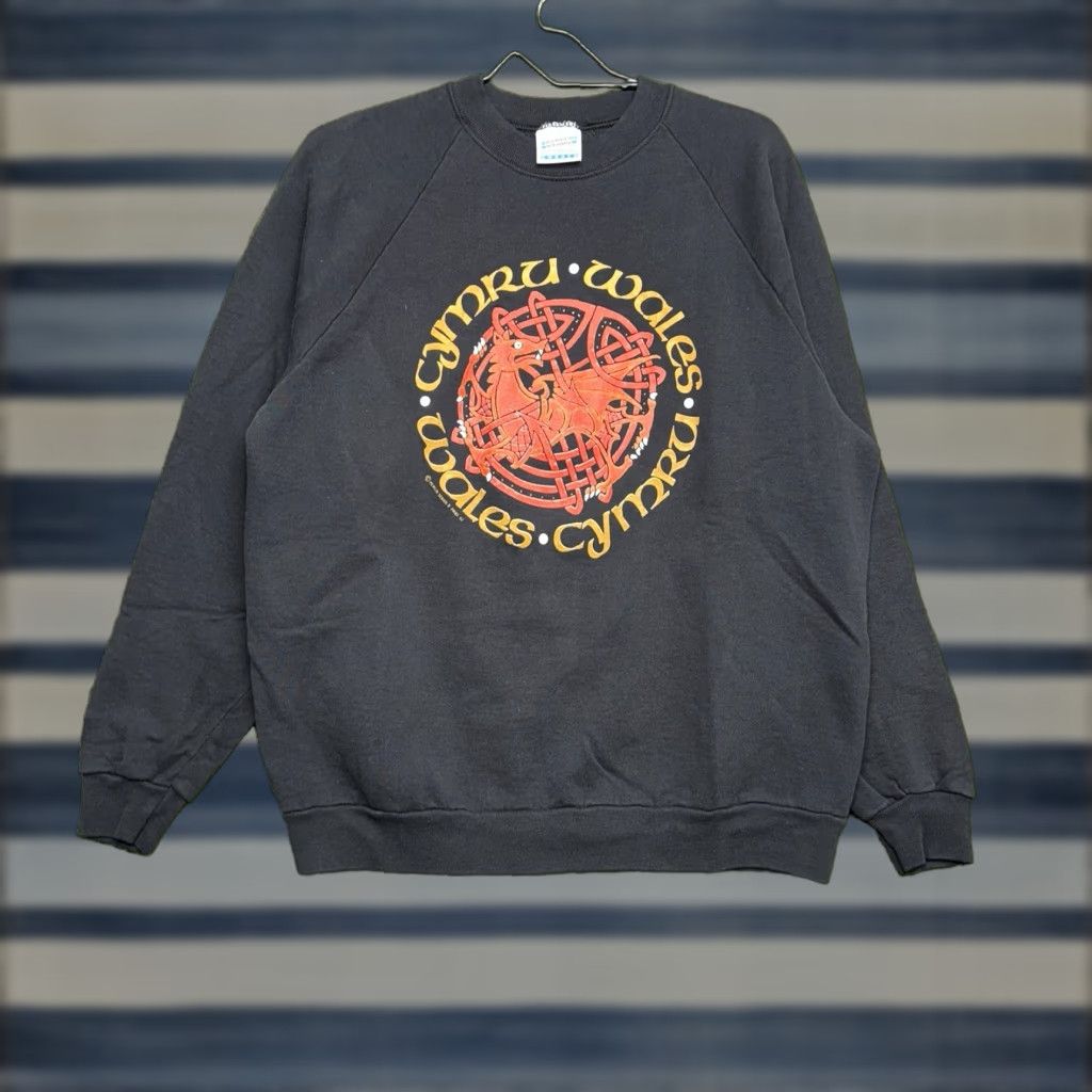 Lee VINTAGE Lee Wales Sweatshirt Mens Large Cymru Flag Johnson University Black 90s Size US L / EU 52-54 / 3 - 1 Thumbnail