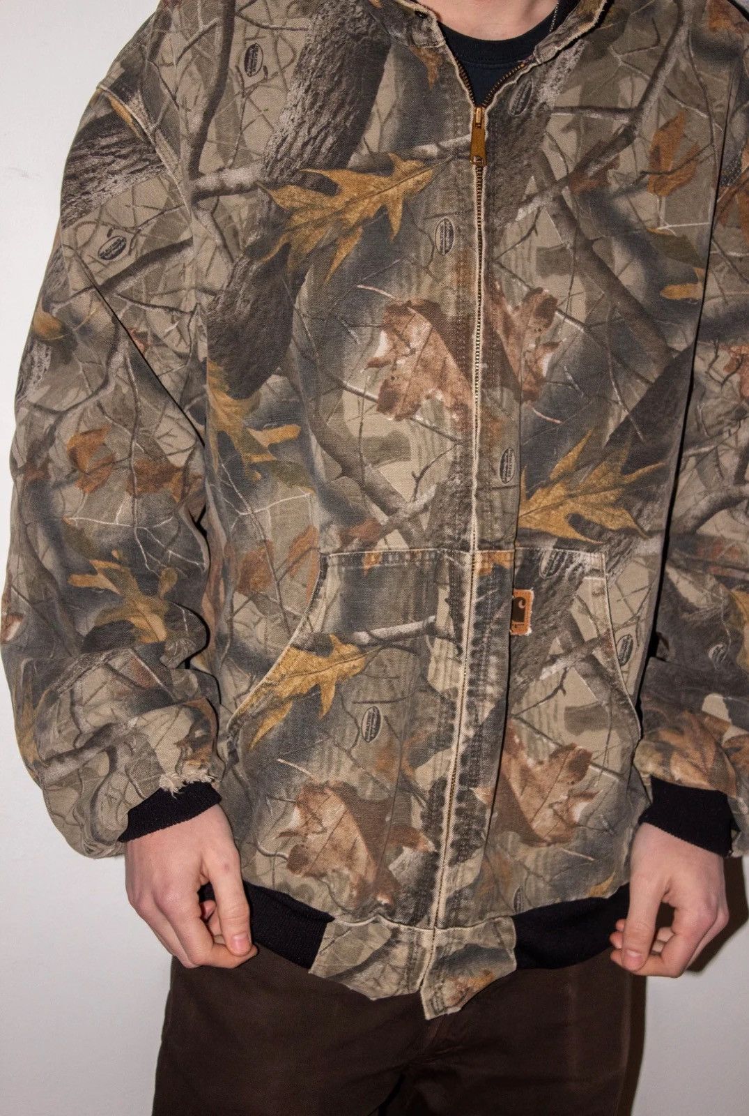 Vintage 🚭 CLASSIC 🚭 CARHARTT THRASHED REALTREE HOODED WORK JACKET Size US XL / EU 56 / 4 - 6 Thumbnail