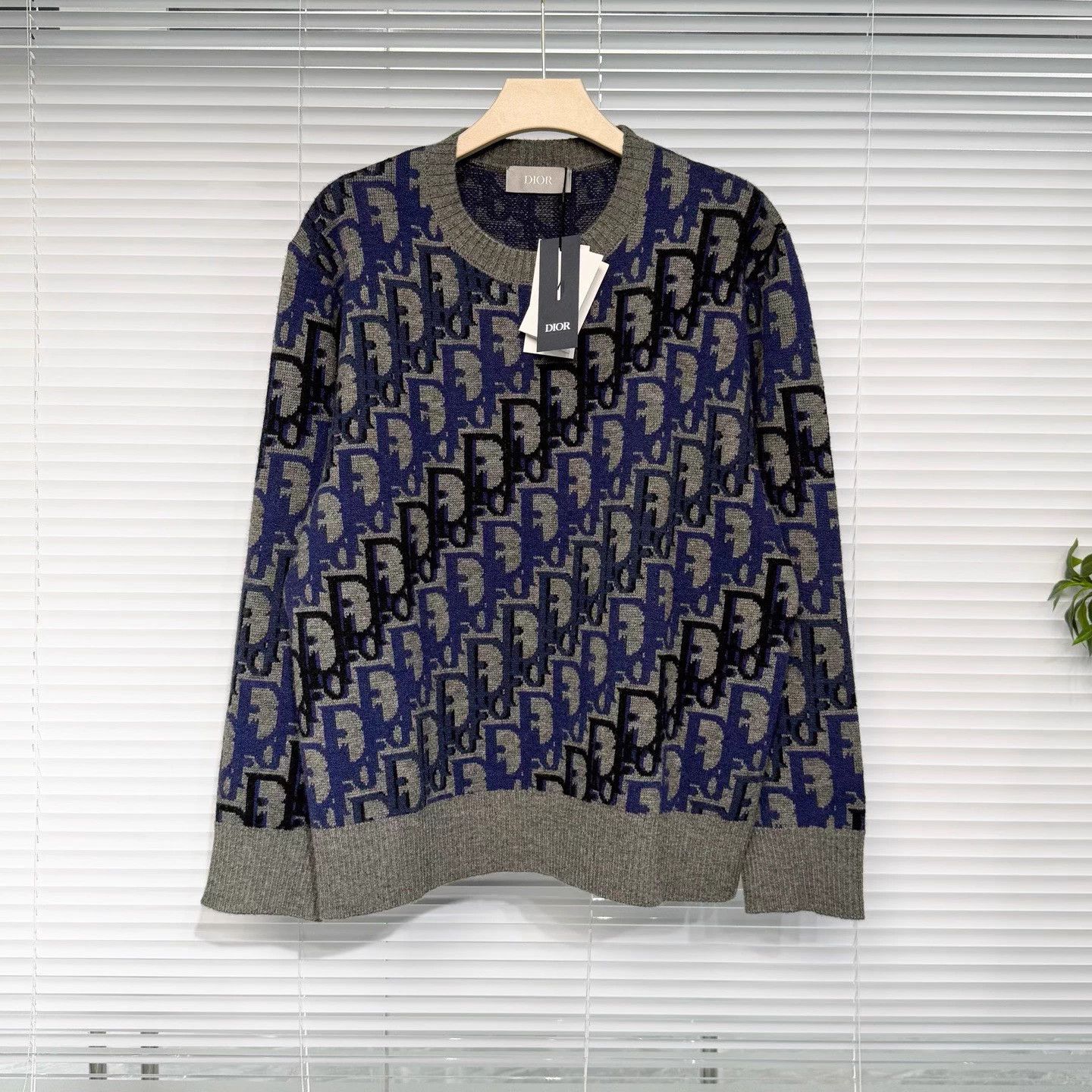 Dior DIOR SS26 Oblique Monogram Wool Sweater XL Blue Size US XL / EU 56 / 4 - 1 Thumbnail