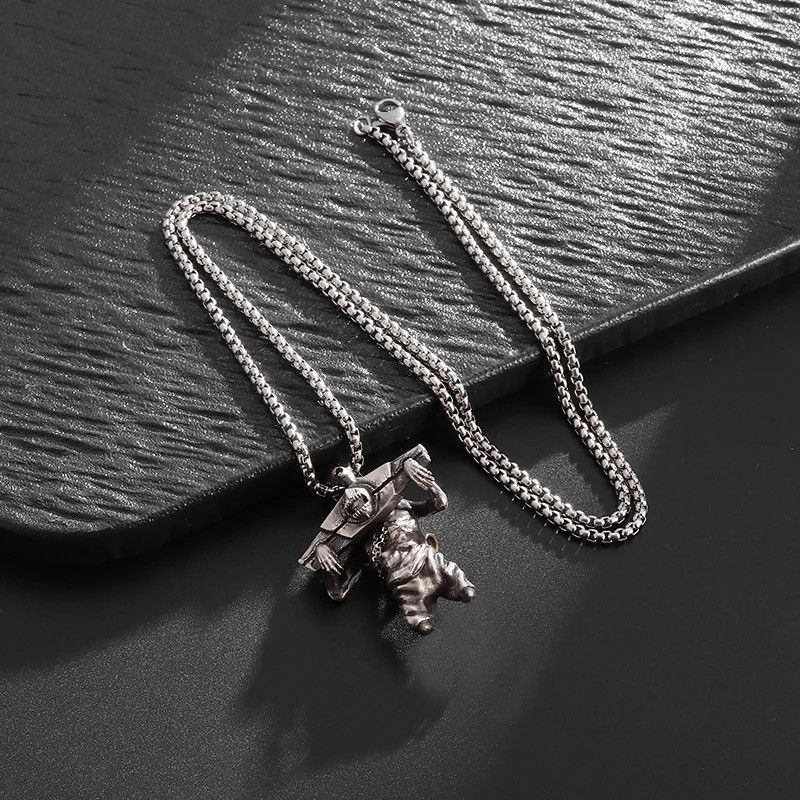Jewelry Retro Gothic Imprisoned Monster Necklace Pendant Size ONE SIZE - 4 Thumbnail