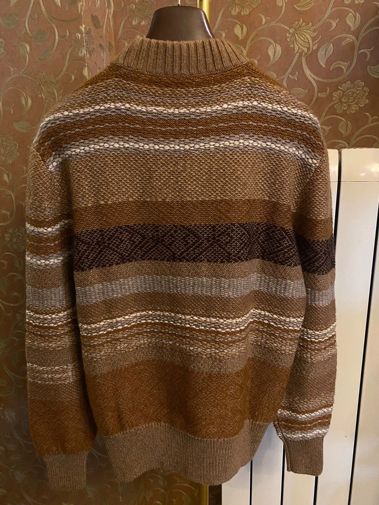 Loro Piana LoroPiana 23FW Heavyweight 88%Cashmere Sweater 50 Size US M / EU 48-50 / 2 - 3 Thumbnail