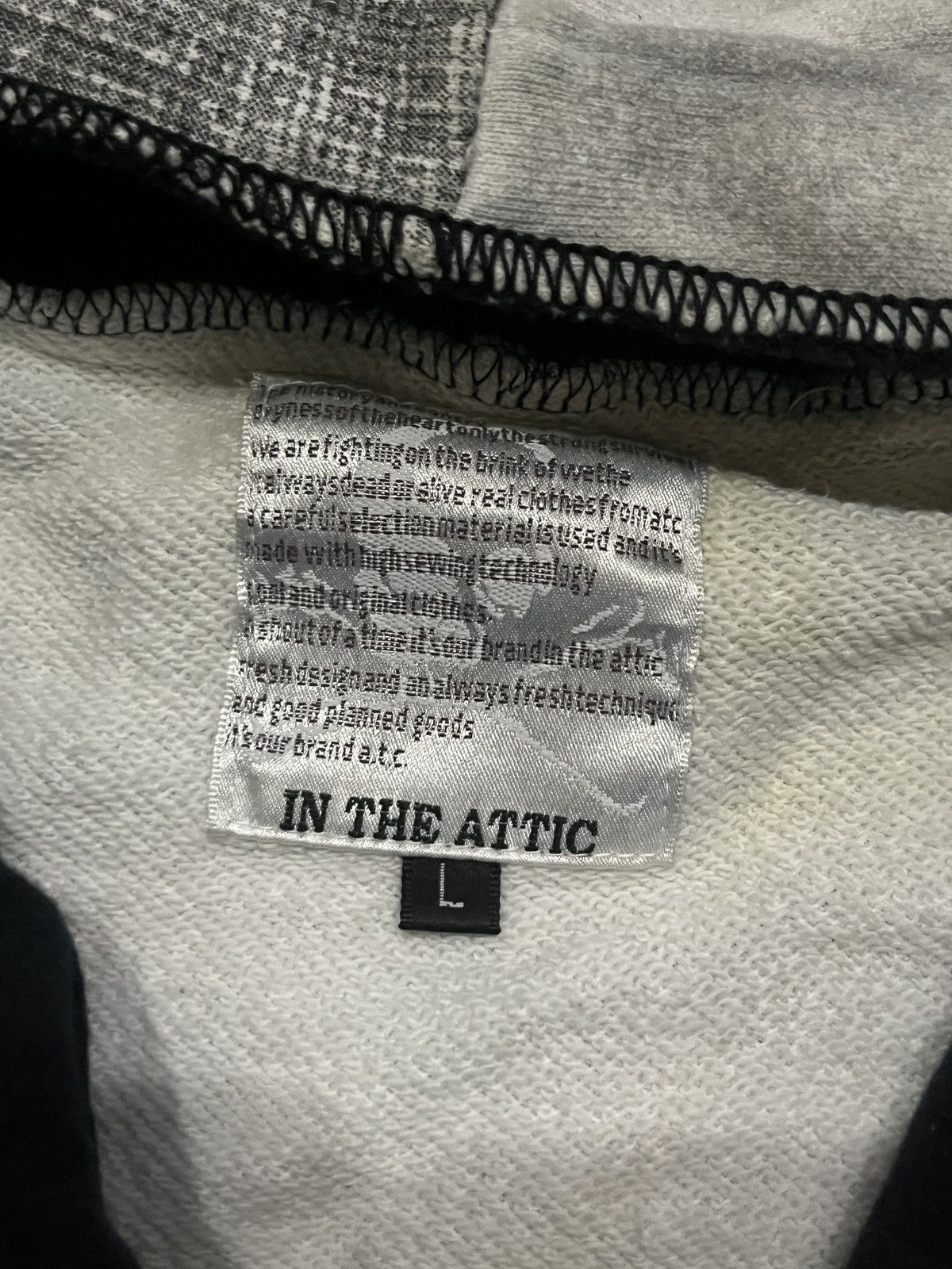 In The Attic In The Attic Poem OVP Hoodie Size US L / EU 52-54 / 3 - 6 Thumbnail