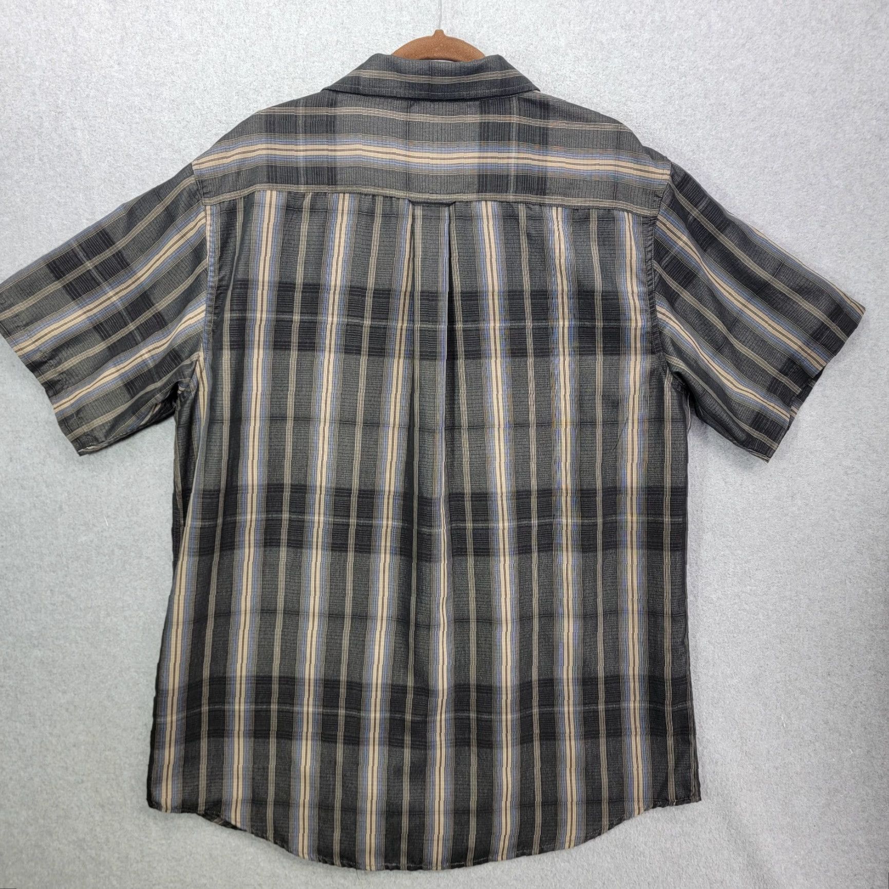 Vintage R&R Casuals Shirt Men's 2XL XXL Button-Up Plaid Polyester Gray Blue Beige Classic Summer Casual Formal Womens Mens Boys Girls Size US XXL / EU 58 / 5 - 6 Thumbnail