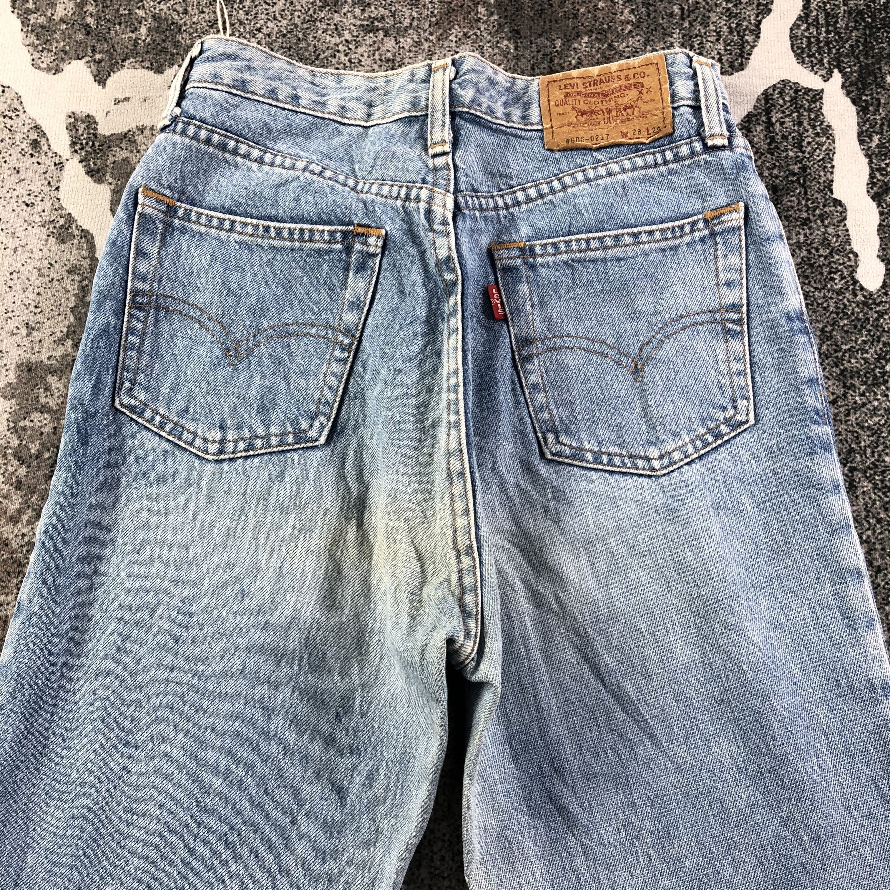 Levi's Vintage 90s Levis 606 Jeans Medium Wash Denim KJ1639 Size 25" / US 0 / IT 36 - 4 Thumbnail