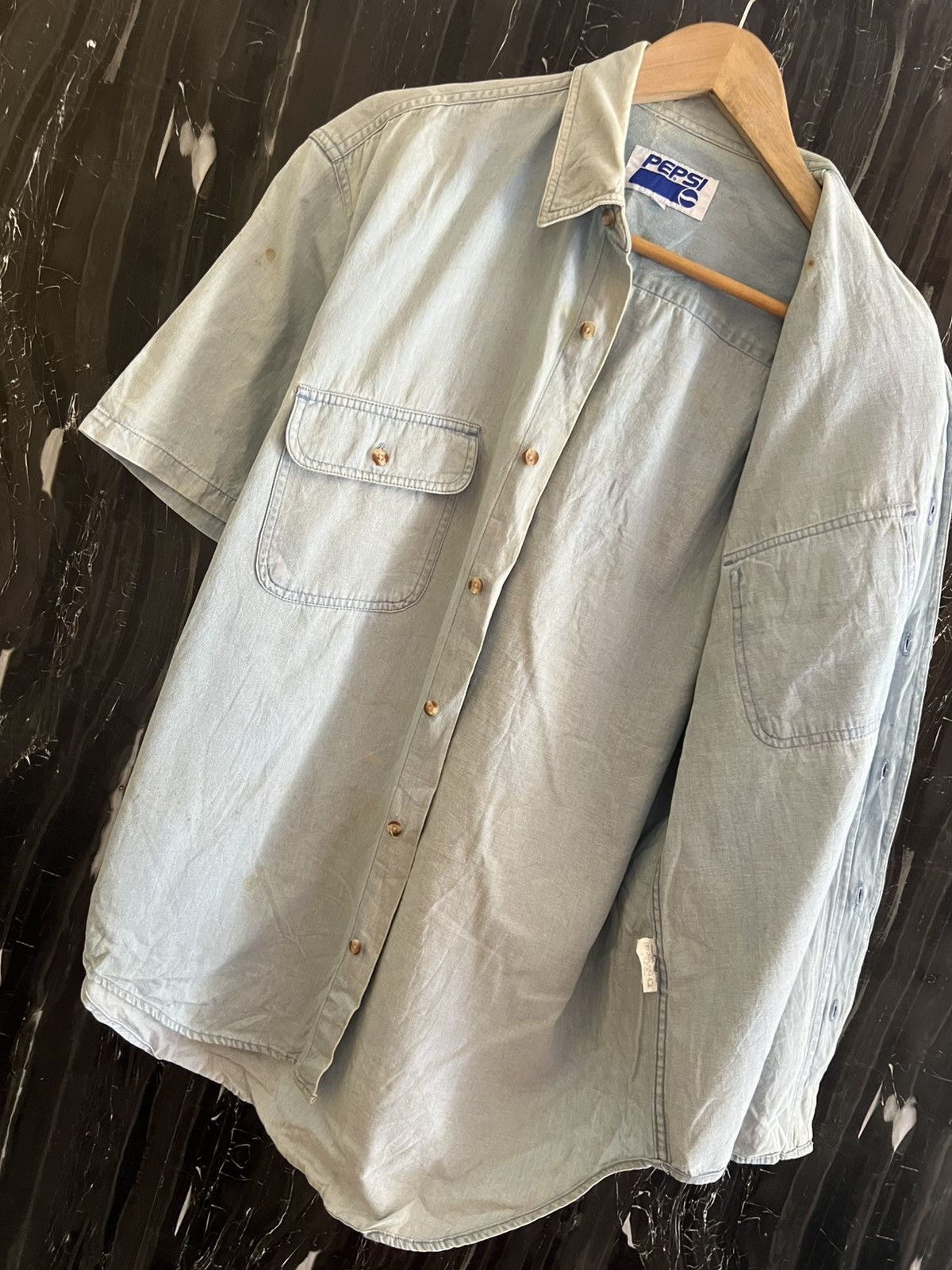 Vintage 🔥 Vintage Pepsi Short Sleeve Button-Up – Streetwear Classic Size US M / EU 48-50 / 2 - 9 Thumbnail