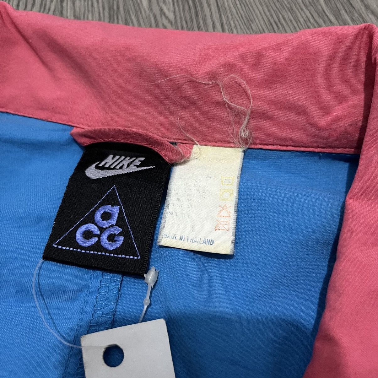 Nike ACG 00s NIKE ACG Zip Windbreaker Track Jacket Size US L / EU 52-54 / 3 - 11 Thumbnail