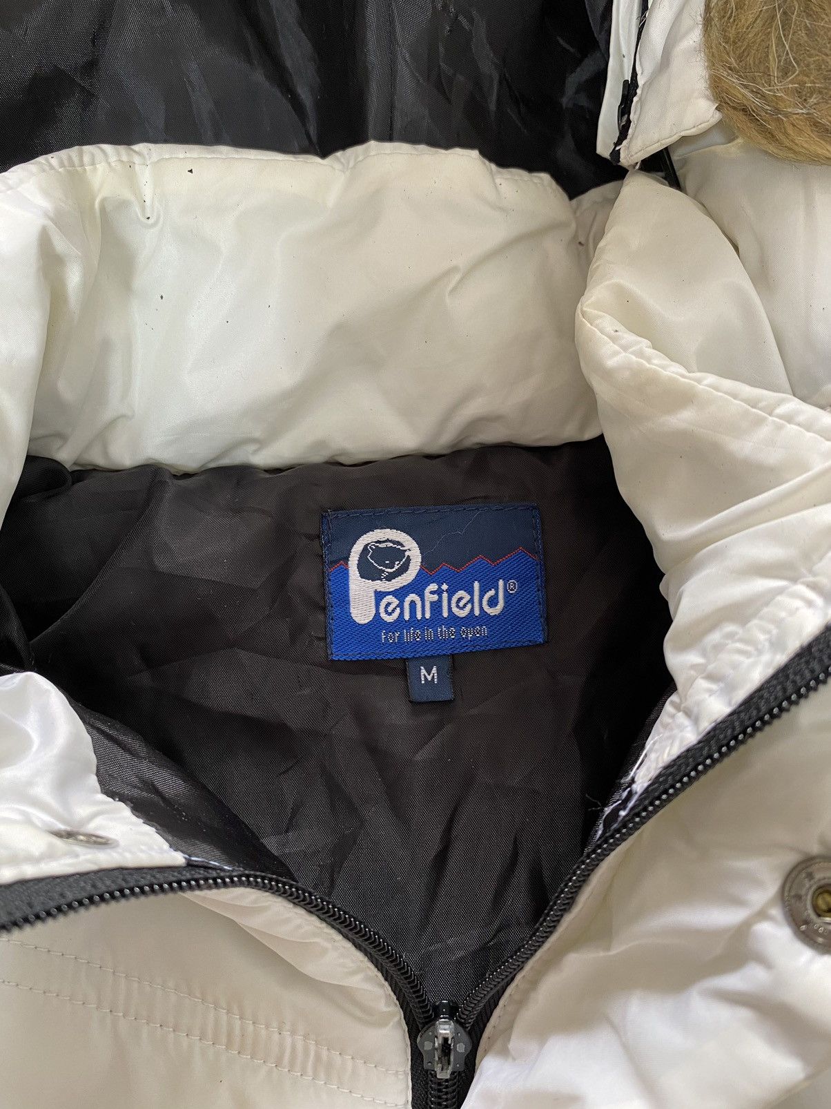 20471120 × Beauty Beast × Japanese Brand fur faux puffer jacket by penfield Size US M / EU 48-50 / 2 - 6 Thumbnail