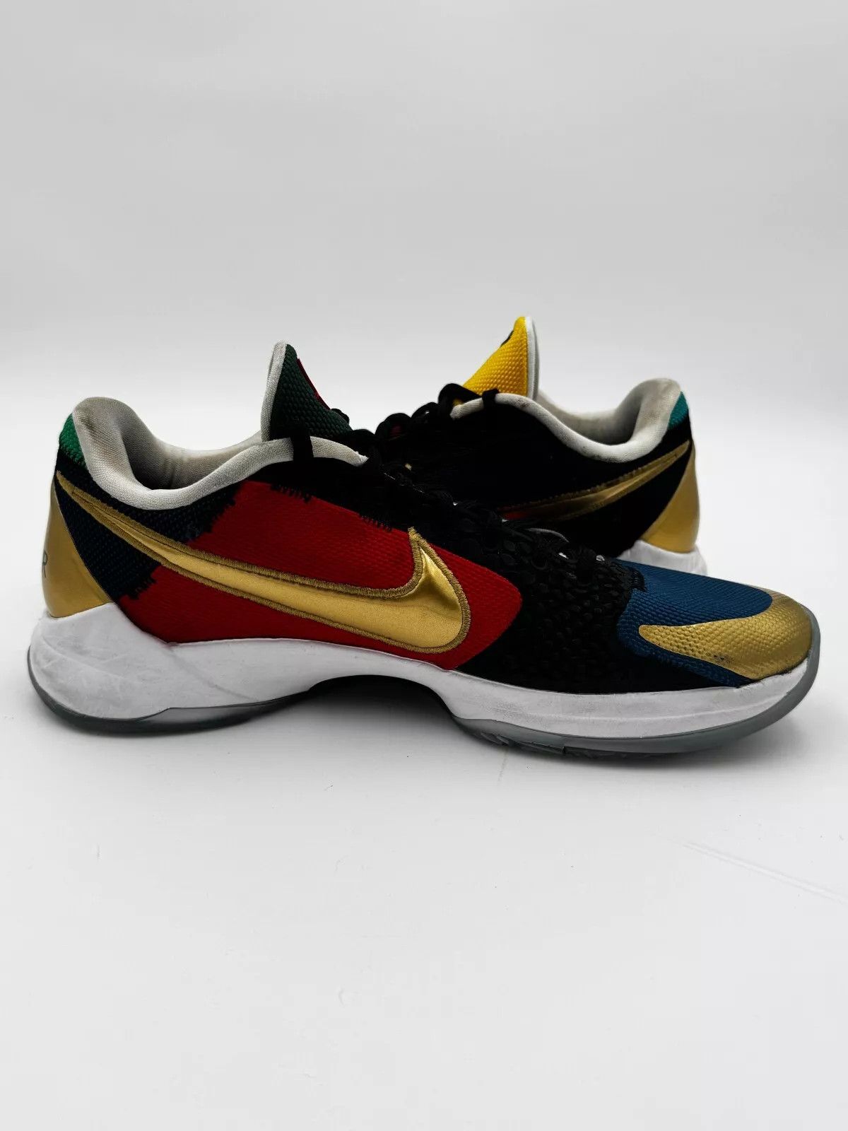 Nike × Undefeated Undefeated Nike Kobe 5 Protro What If? Multi Size US 10 / EU 43 - 5 Thumbnail