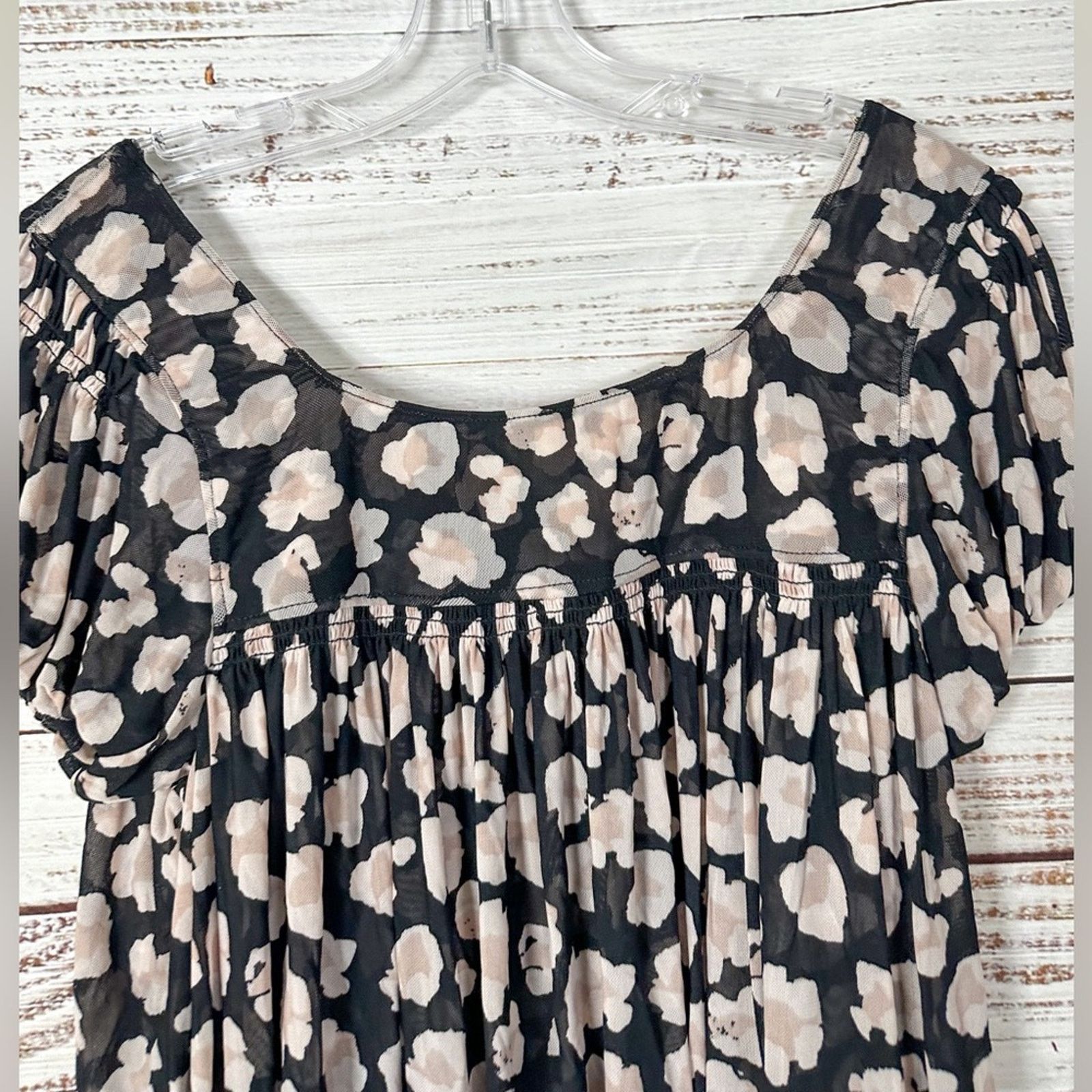 Free People Free People Mesh Animal Print Crop Top, EUC, Size XS Size XS / US 0-2 / IT 36-38 - 8 Thumbnail
