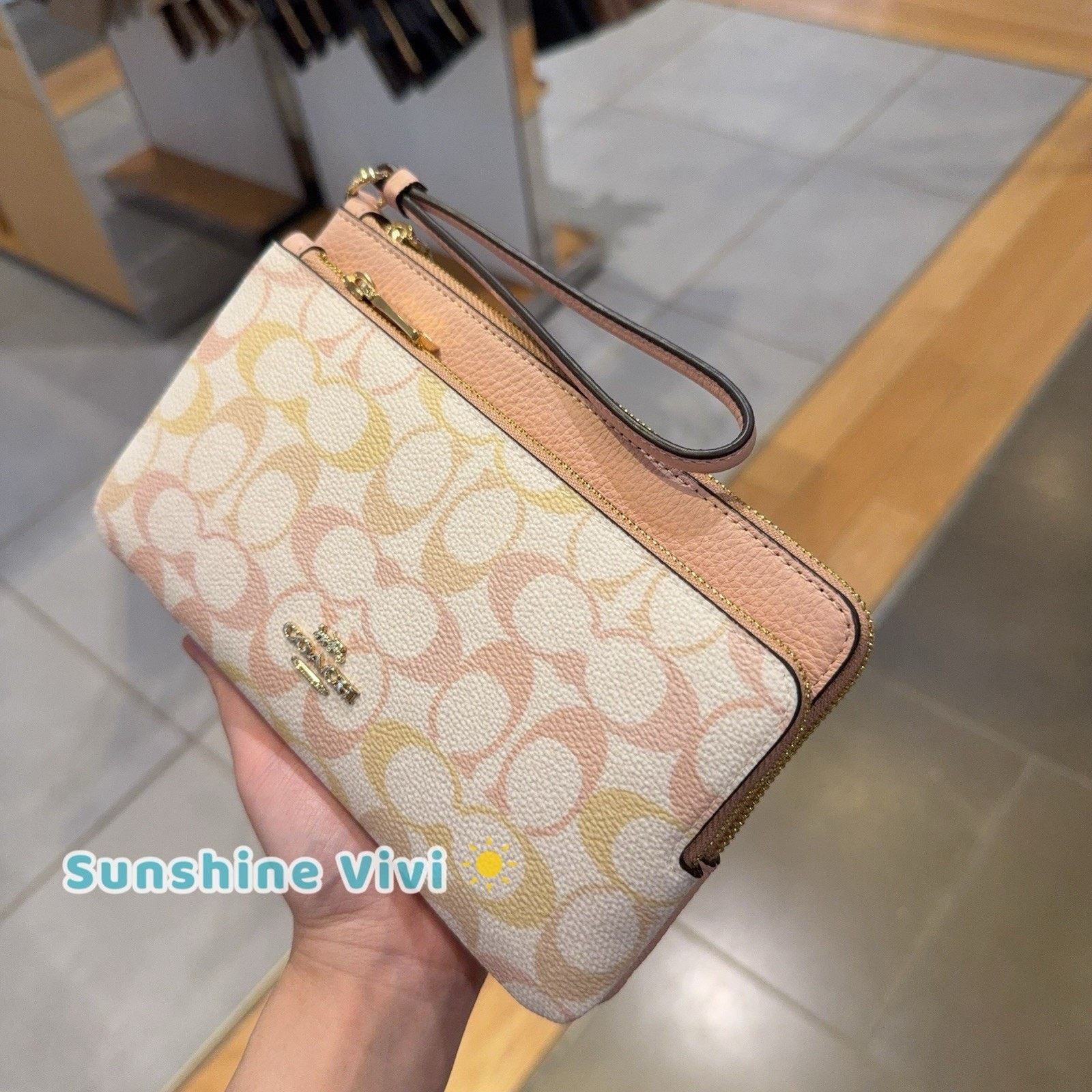 Coach NWT Coach Double Zip Wristlet Pretty Gold/Chalk/Pink CEF62 Size ONE SIZE - 3 Thumbnail