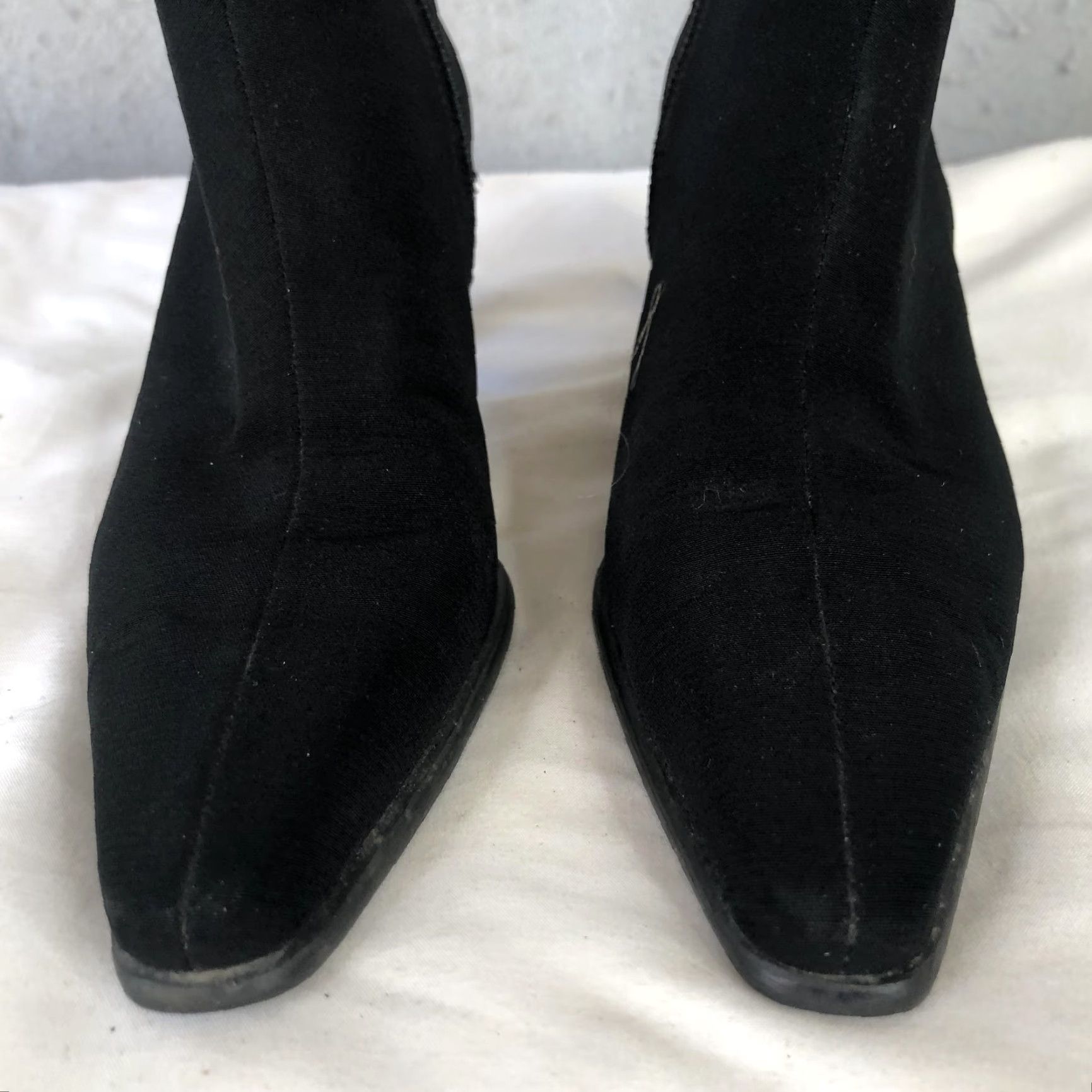 Stuart Weitzman Stuart Weitzman Boots Womens Size 5 Black Gore-Tex Ankle Kitten Heel Pointed Toe Size US 5 / IT 35 - 4 Thumbnail