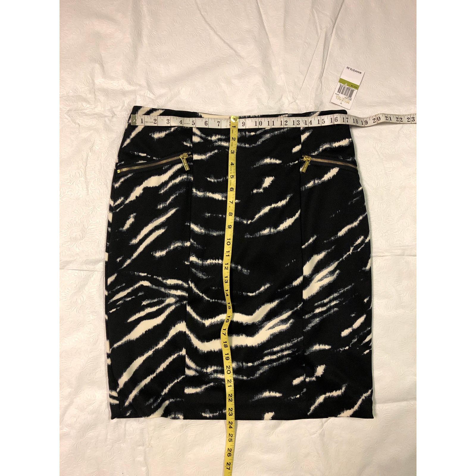 Michael Kors Womans black and white Michael kors skirt Size 36" / US 14 / IT 50 - 4 Thumbnail