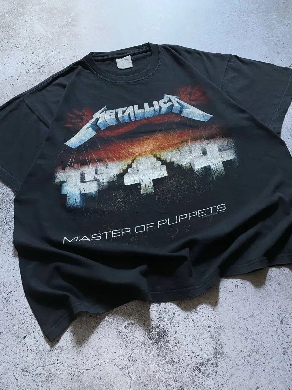 Band Tees VINTAGE 2002 METALLICA ‘MASTER OF PUPPETS’METAL BAND T SHIRT Size US M / EU 48-50 / 2 - 3 Thumbnail
