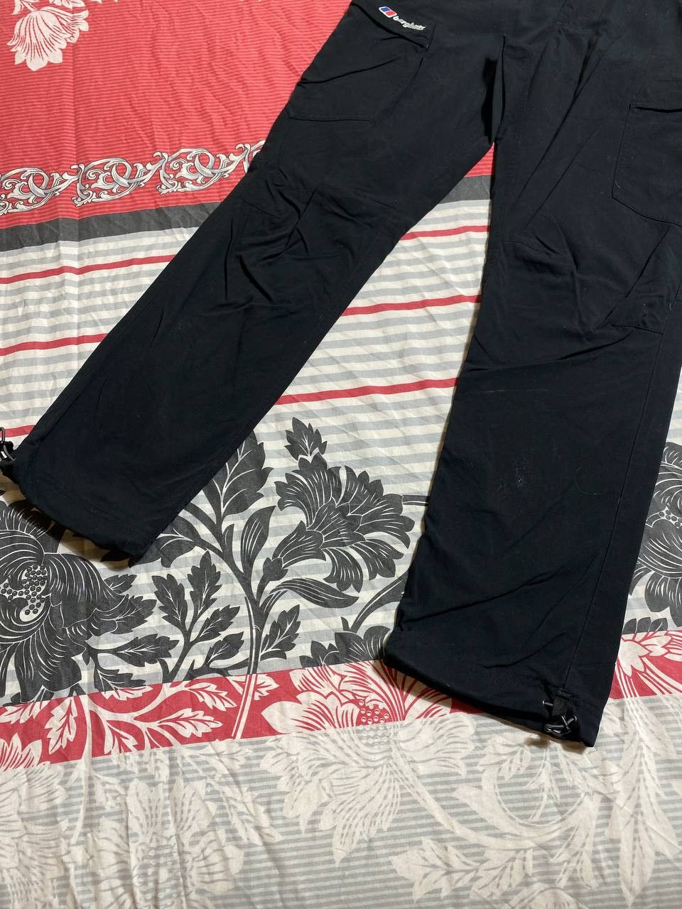 Berghaus Vintage Berghaus outdoor hiking streetwear pants Size US 34 / EU 50 - 23 Thumbnail