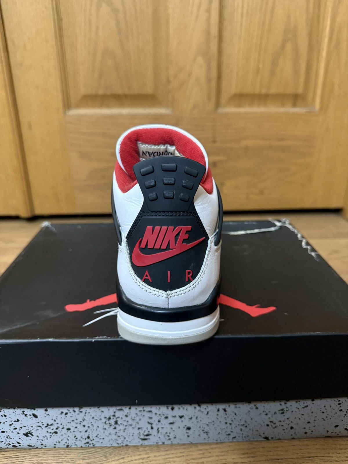 Jordan Brand Air Jordan 4 “Fire red” OG Size 7.5M Size US 7.5 / EU 40-41 - 10 Thumbnail