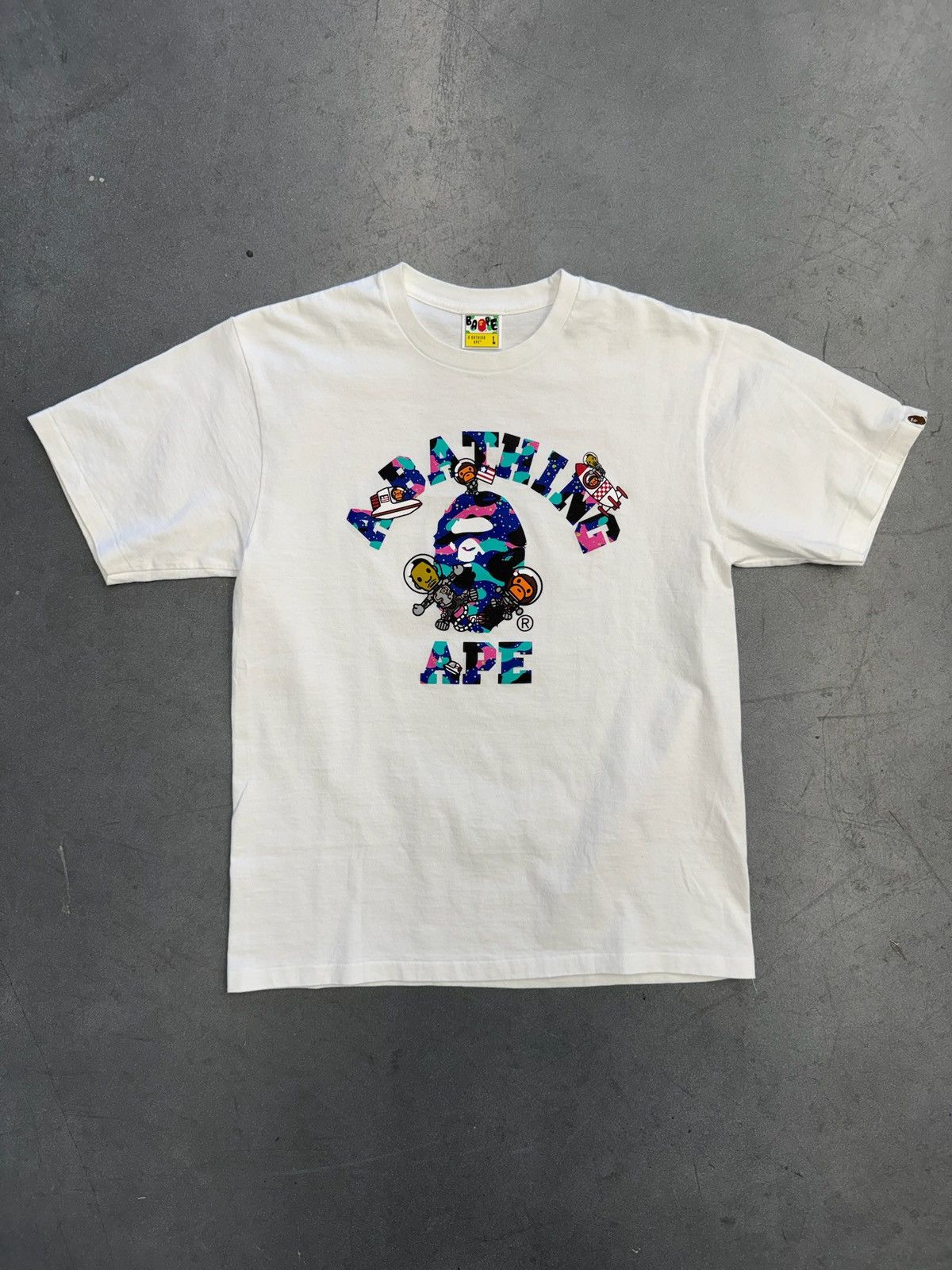 Bape SS21 Bape Kid Cudi College Moon Man Tee Size US L / EU 52-54 / 3 - 1 Thumbnail