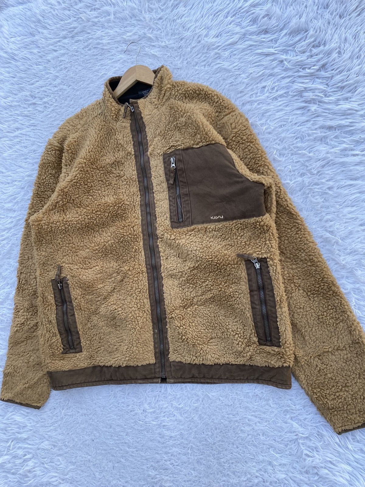 KAVU KAVU Men's Warmest Fleece Deep Pile Sherpa FullZip Jacket. Size US L / EU 52-54 / 3 - 3 Thumbnail
