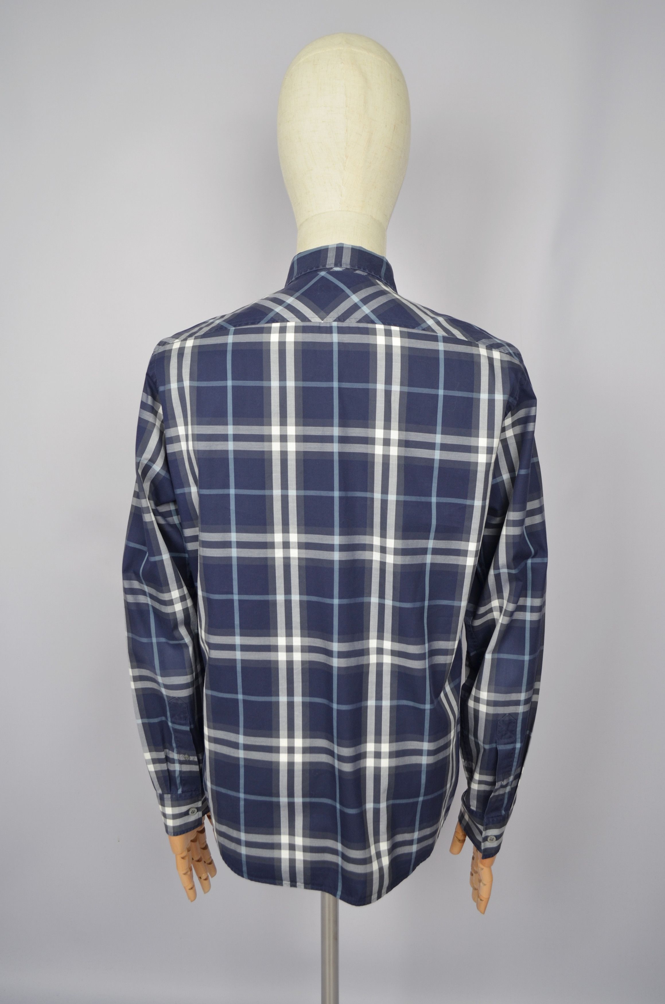 Burberry × Designer Burberry London Navy Check Shirt Size M P2P 21'2" Designer Size US M / EU 48-50 / 2 - 5 Thumbnail