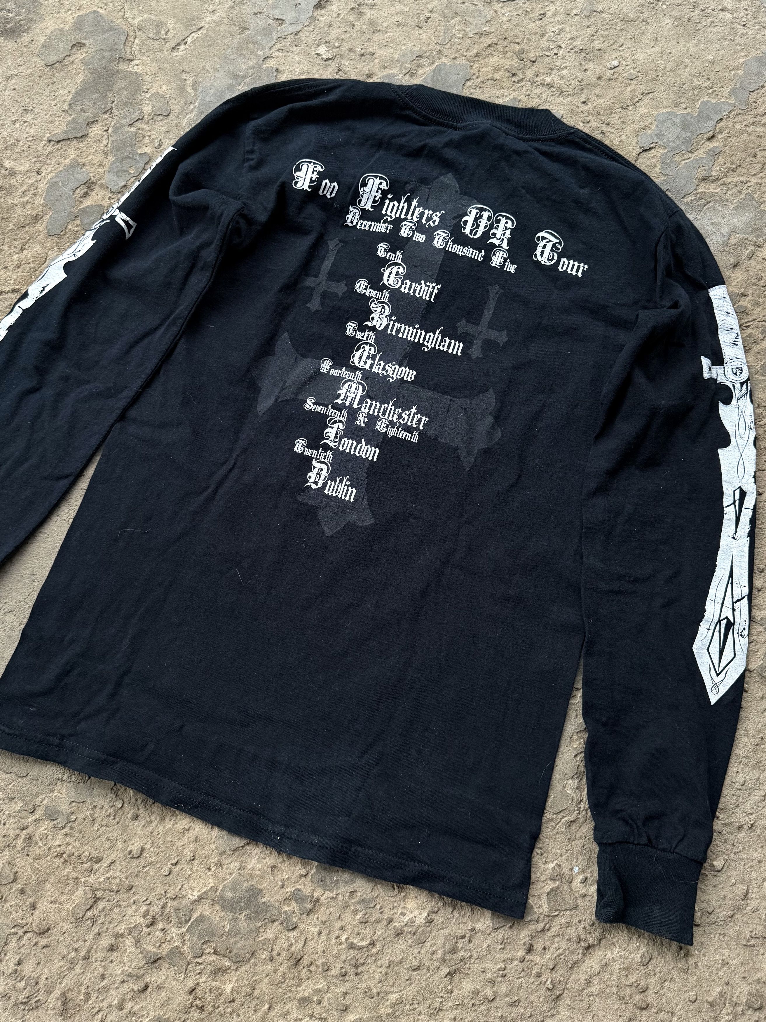 Band Tees Foo Fighters band vintage longsleeve tshirt 2005 Size US S / EU 44-46 / 1 - 6 Thumbnail