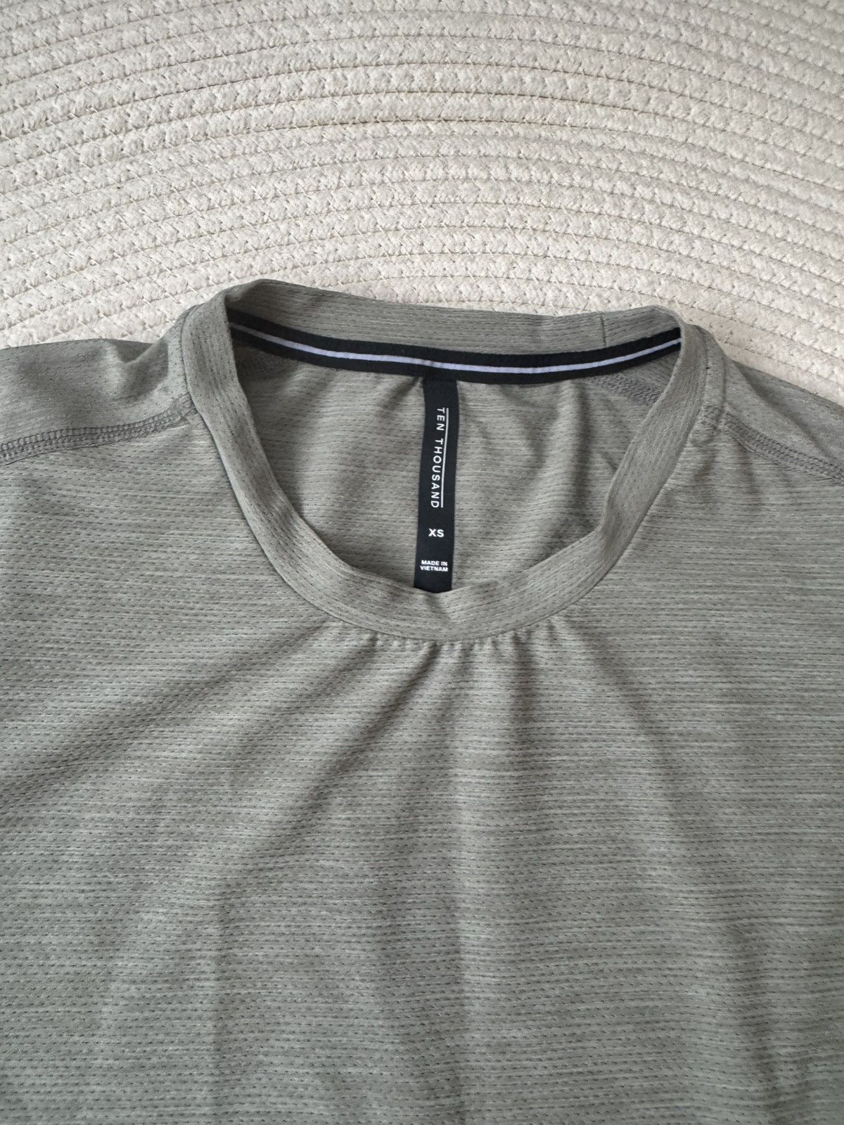 Other Ten Thousand Versatile Long Sleeve shirt set of 2 size XS Size XS / US 0-2 / IT 36-38 - 3 Thumbnail