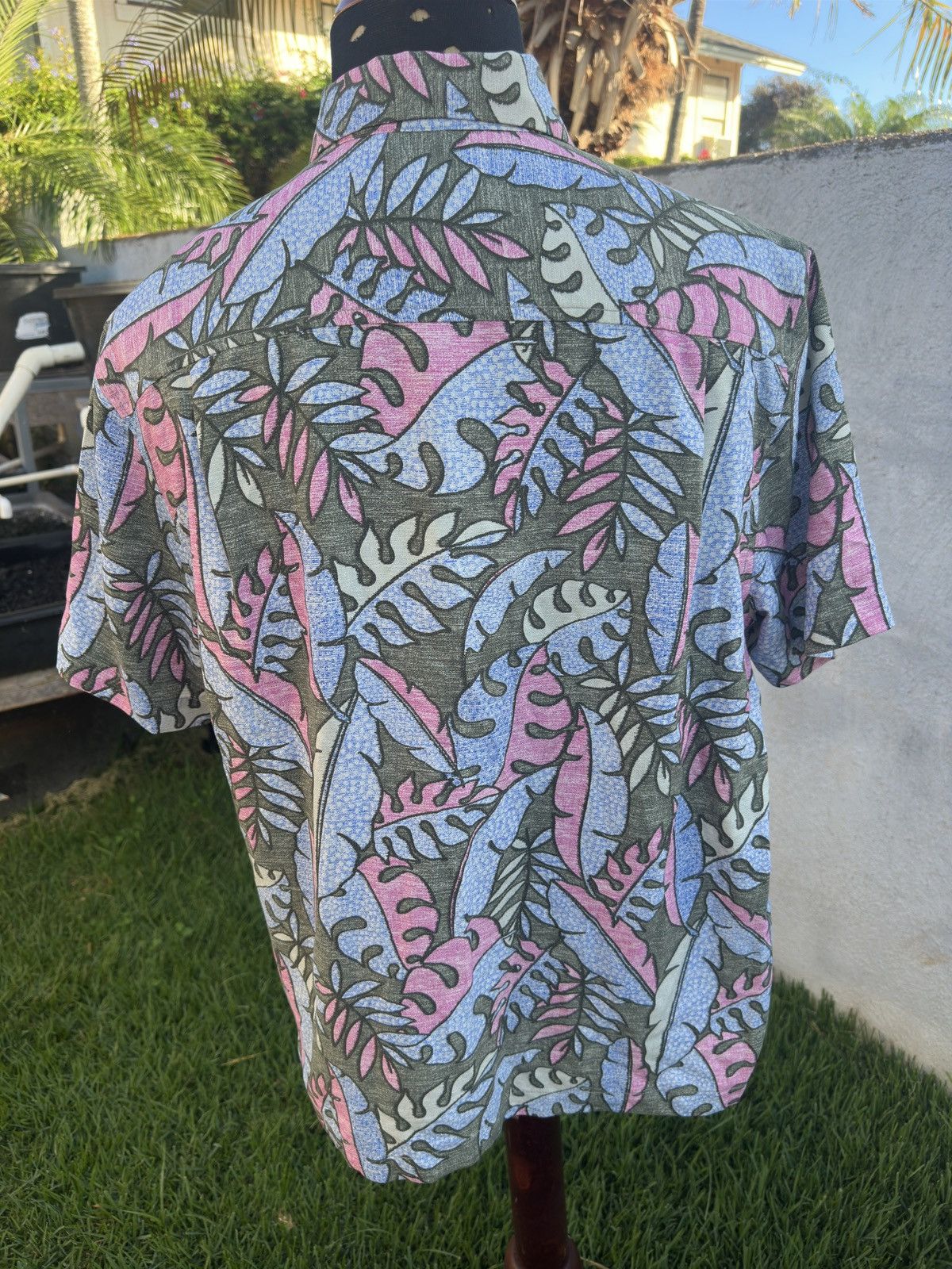 Tommy Bahama PreOwned Tommy Bahama Hawaiian Print Multicolored Man's XXL Size US XXL / EU 58 / 5 - 2 Thumbnail