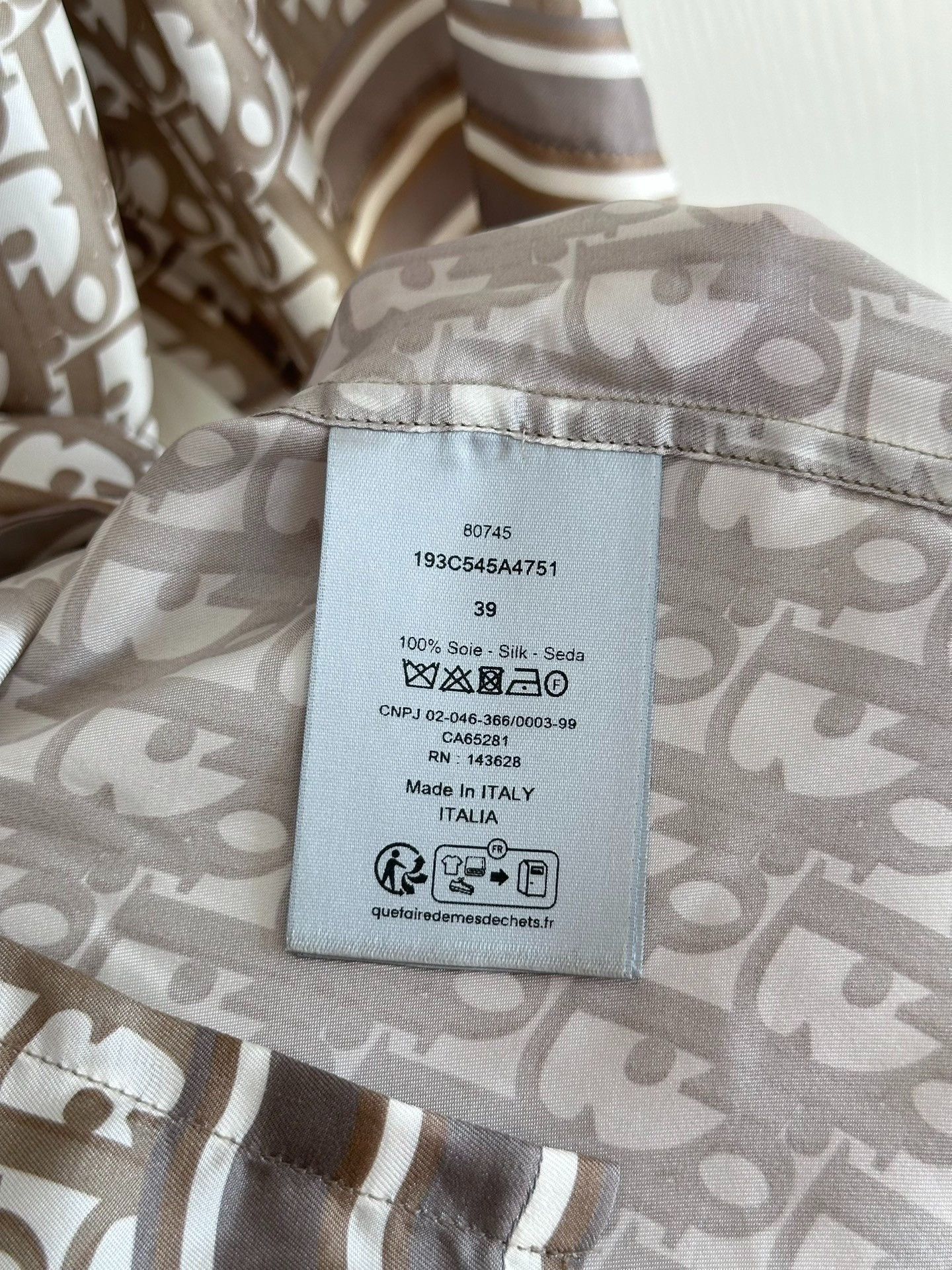 Dior Dior Champagne Gold Monogram Silk Short Sleeve Shirt Size US M / EU 48-50 / 2 - 4 Thumbnail