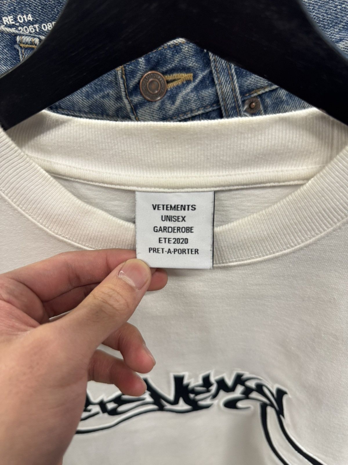Vetements Vetement graffiti tee Size US XS / EU 42 / 0 - 5 Thumbnail