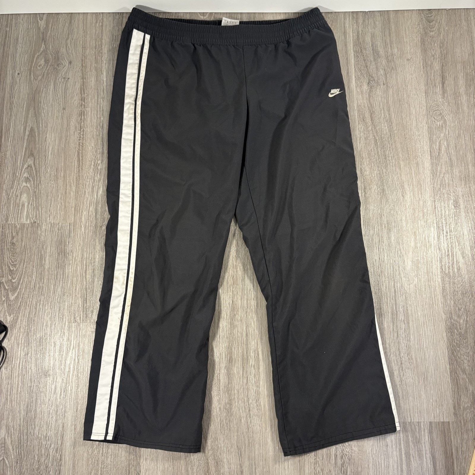 Nike Nike Women's Track Pants Black White Side Stripe Pockets M Size 29" - 2 Thumbnail