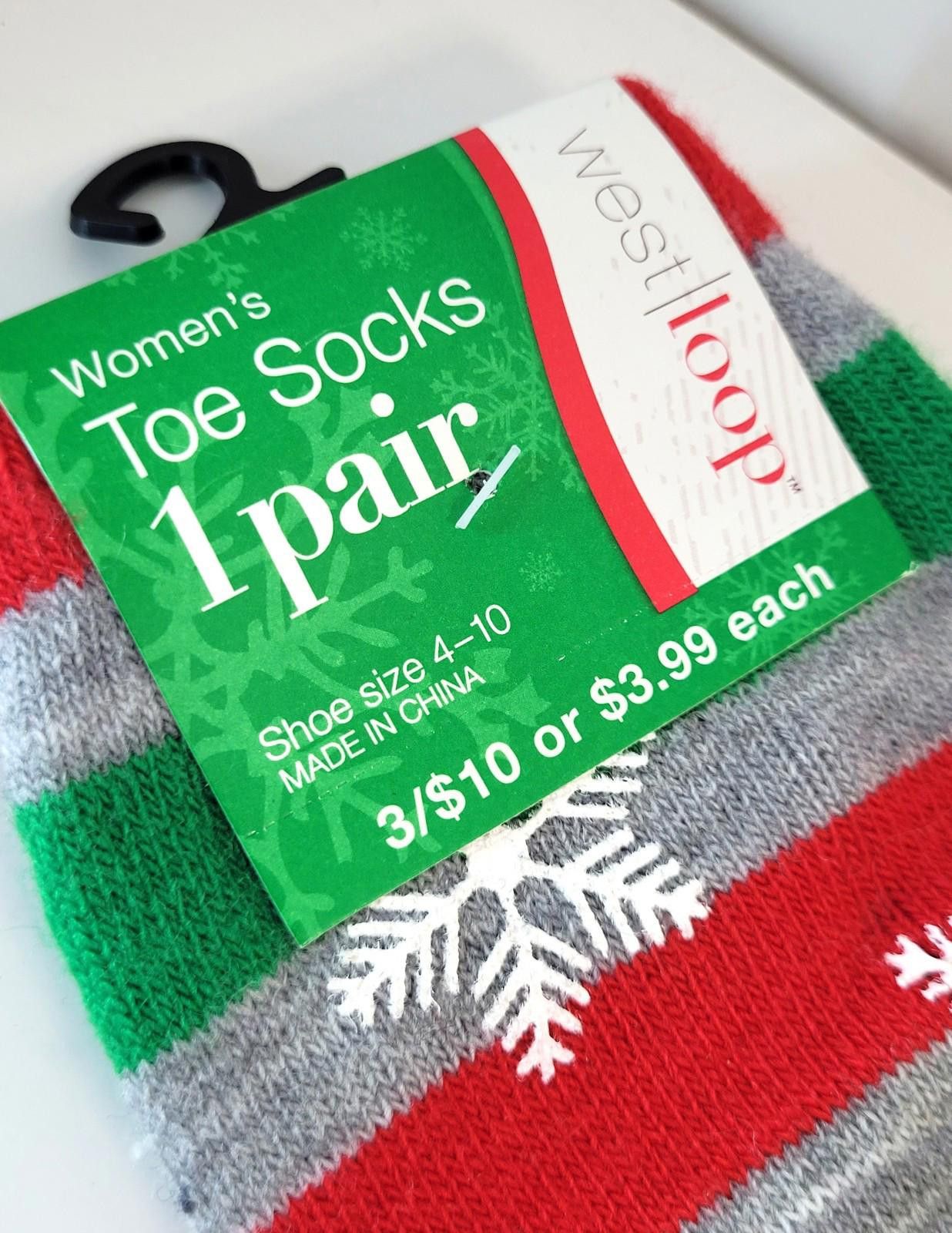 Other West Loop Women’s Santa & Snowflakes Toe Socks Shoe Sz 4–10 Size ONE SIZE - 2 Thumbnail