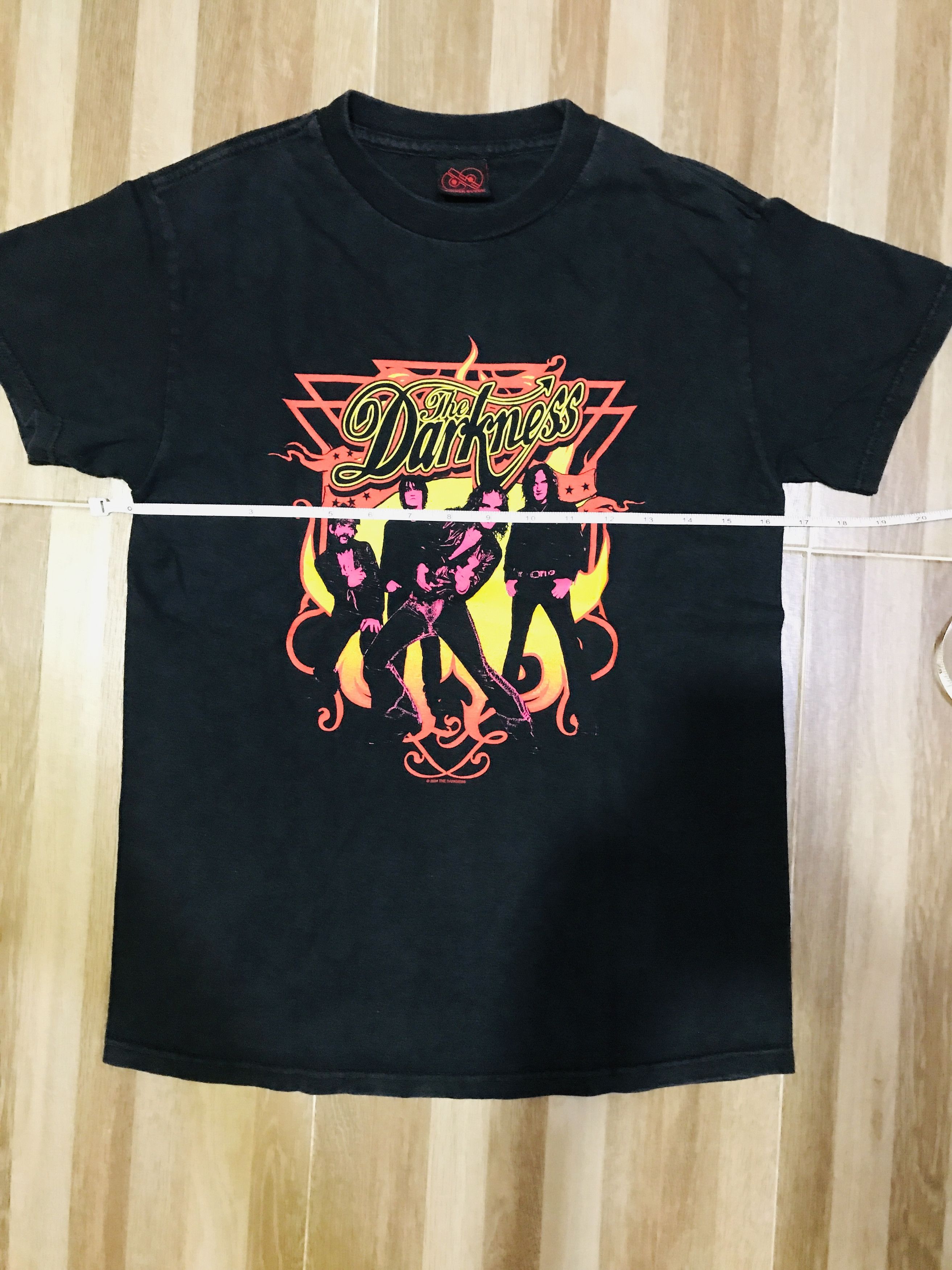Band Tees Vintage Y2K The Darkness Women Band T Shirt 2004 Small Size S / US 4 / IT 40 - 8 Thumbnail