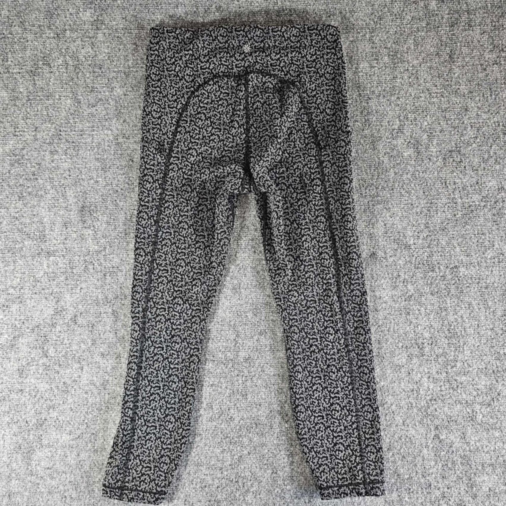 Athleta Athleta Legging Womens M Black White Textured Ultimate Stash Pocket 7/8 Tight Size 32" / US 10 / IT 46 - 6 Thumbnail