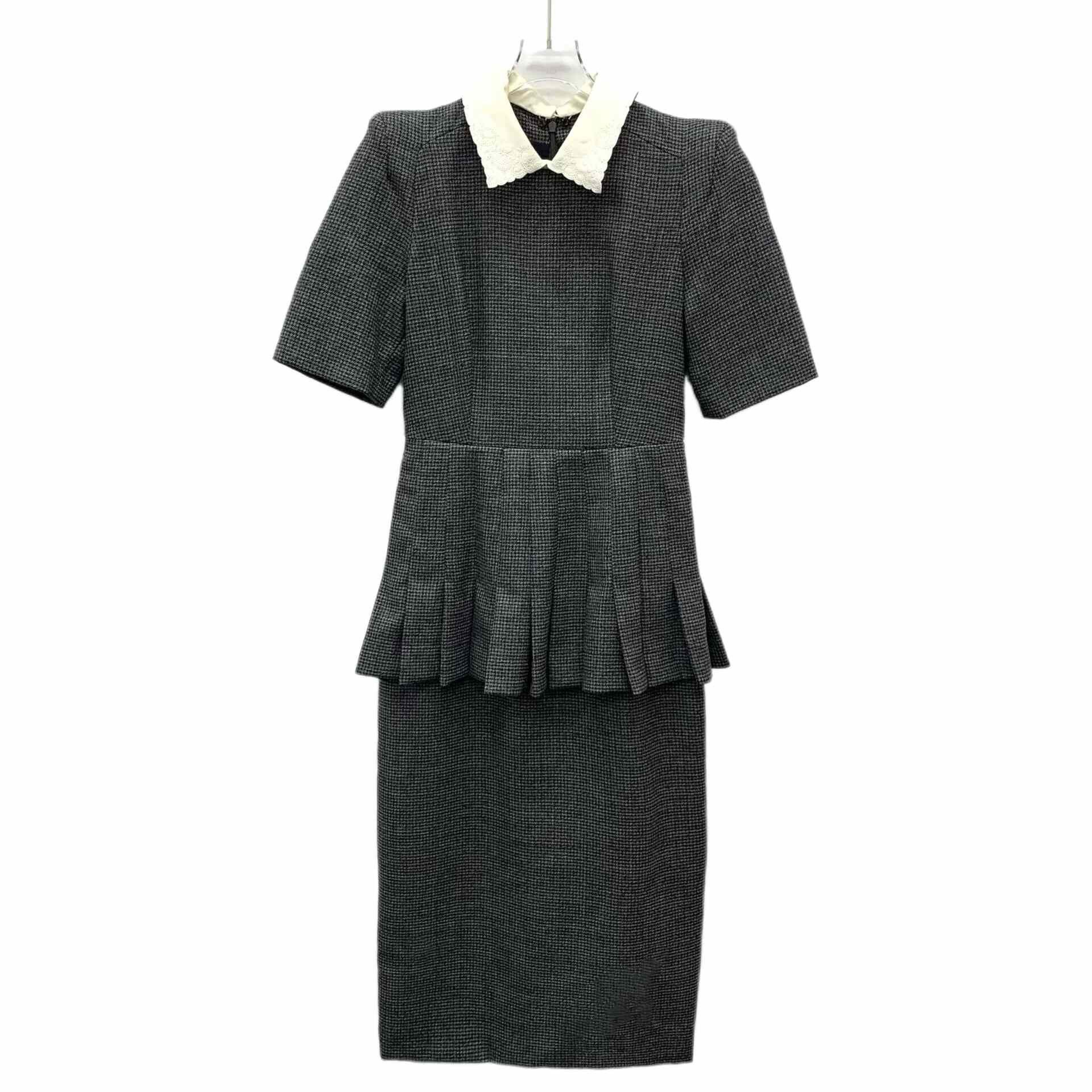 Fendi Fendi Wool Multi Dress M Women Size M / US 6-8 / IT 42-44 - 1 Thumbnail