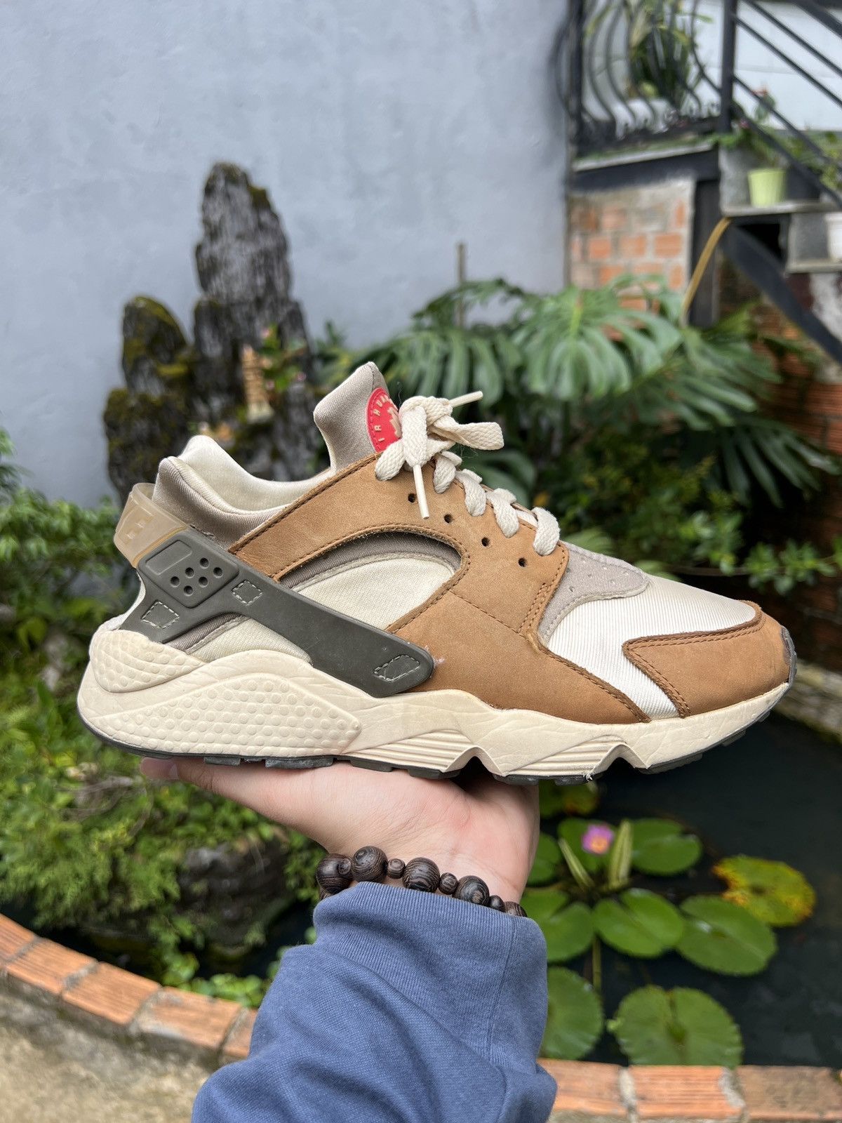 Nike × Stussy Nike Air Huarache Stussy Desert Oak DD1381-200 Size US 8.5 / EU 41-42 - 1 Thumbnail