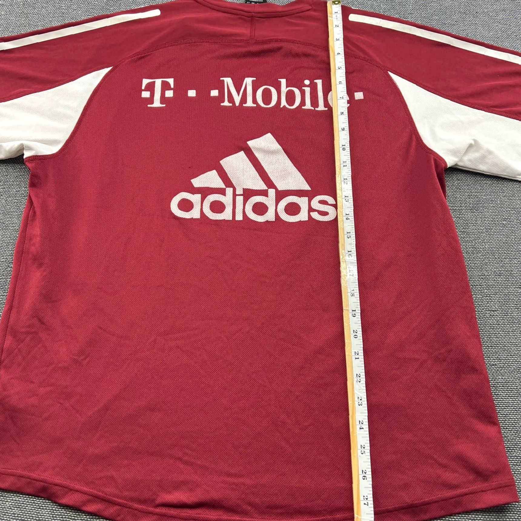 Adidas Bayern Munich 2002 2003 Training Player Issue Football Jersey Mens adidas Large Red Short Sleeve Pullover T-Shirt Athletic Quick Dry Vintage Size US L / EU 52-54 / 3 - 7 Thumbnail