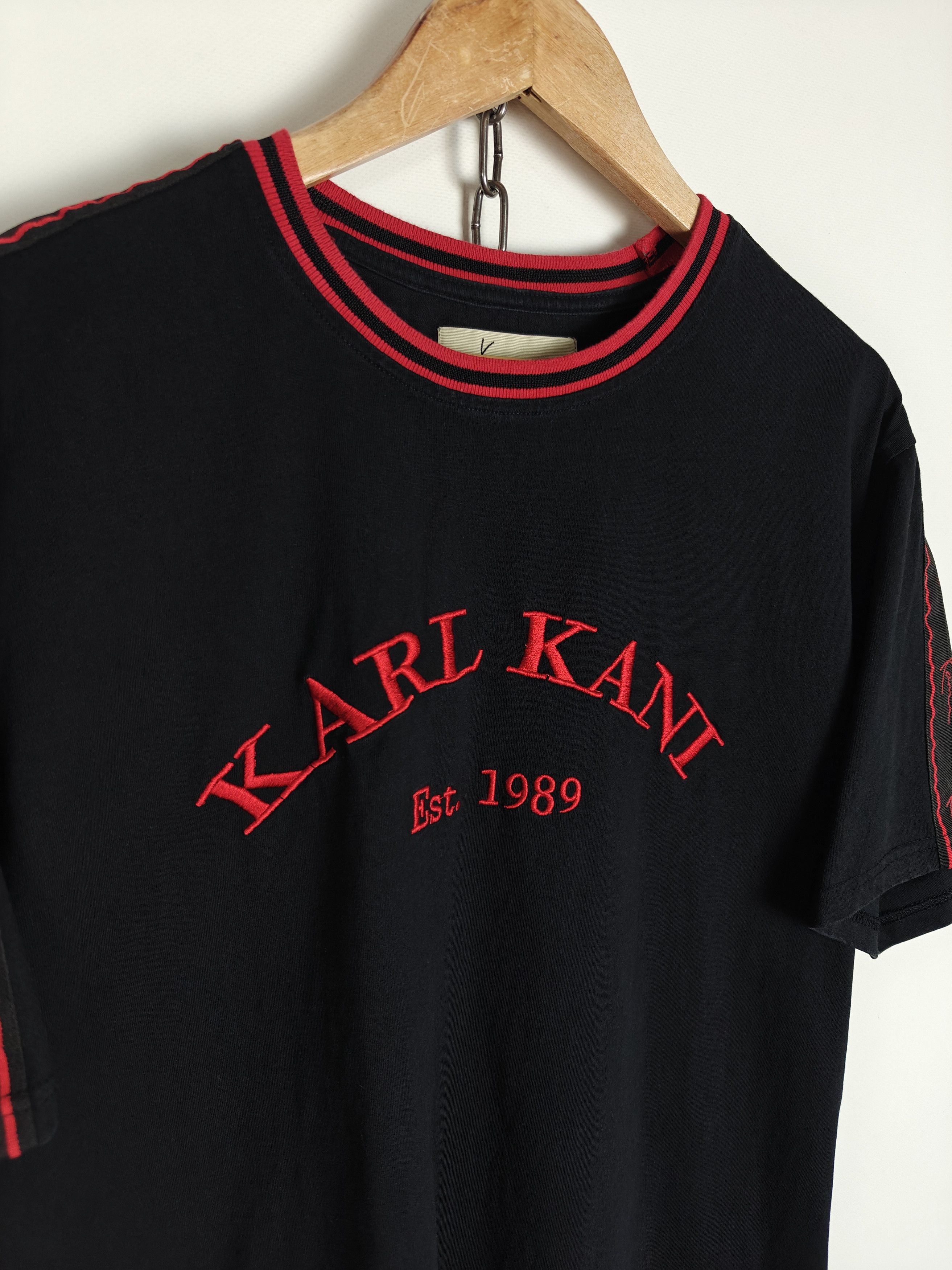 Karl Kani Karl Kani T-Shirt Center Logo Crewneck Tee Black XL Size US XL / EU 56 / 4 - 4 Thumbnail