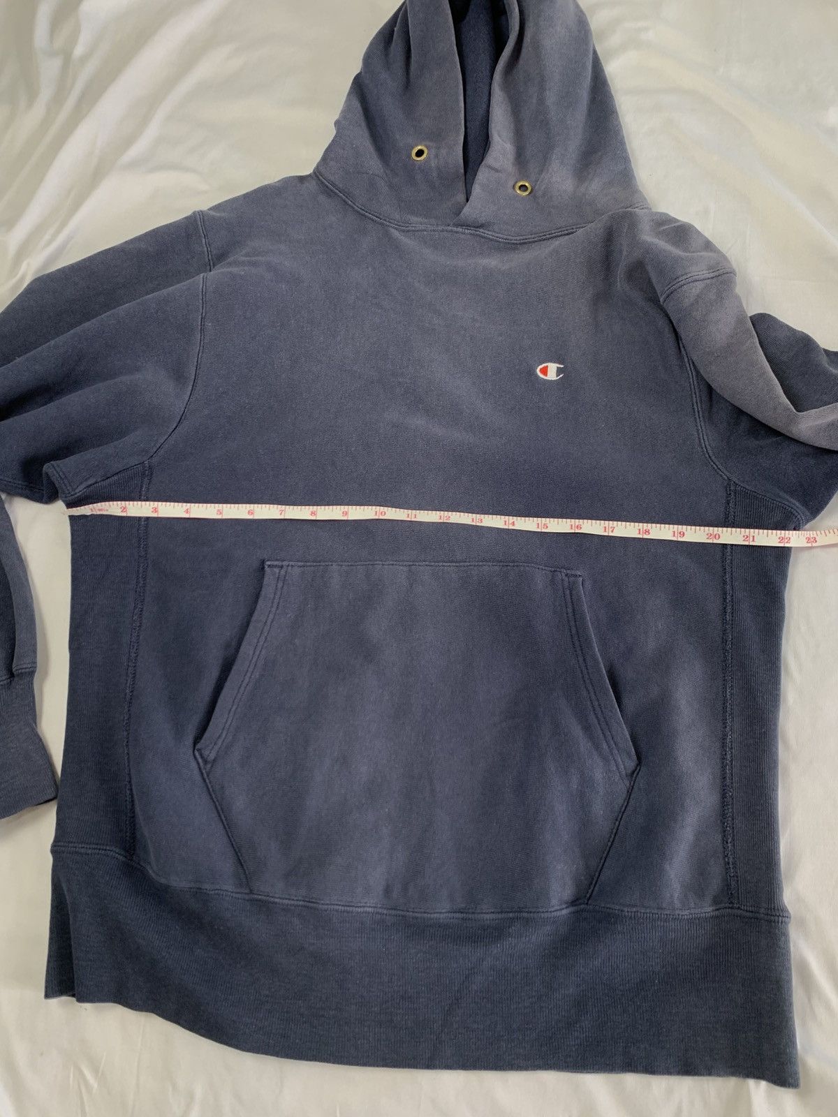 Vintage 80-90s champion reverse weave vintage faded style hoodie Size US L / EU 52-54 / 3 - 14 Thumbnail