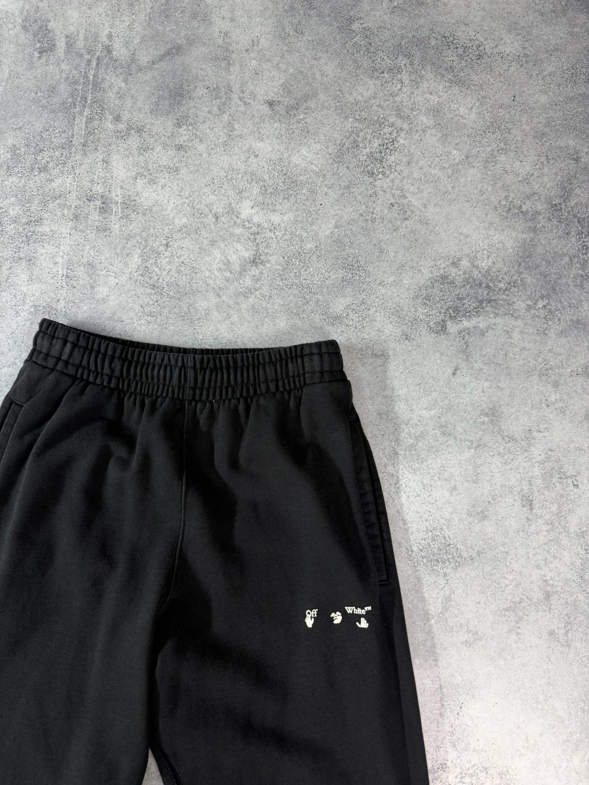 Off-White Off-white OW logo black cuffed joggers Size US 28 / EU 44 - 2 Thumbnail
