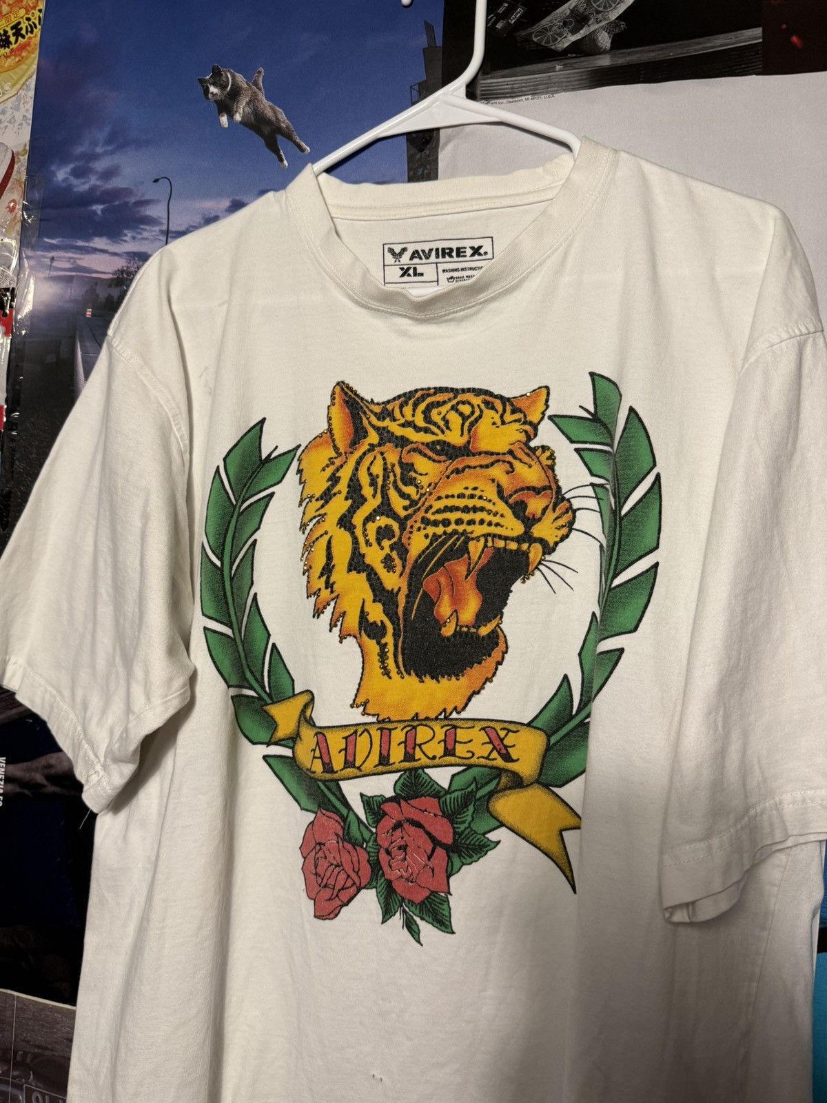 Avirex AVIREX tiger graphic tee XL white y2k rhinestone stud crest Size US XL / EU 56 / 4 - 3 Thumbnail