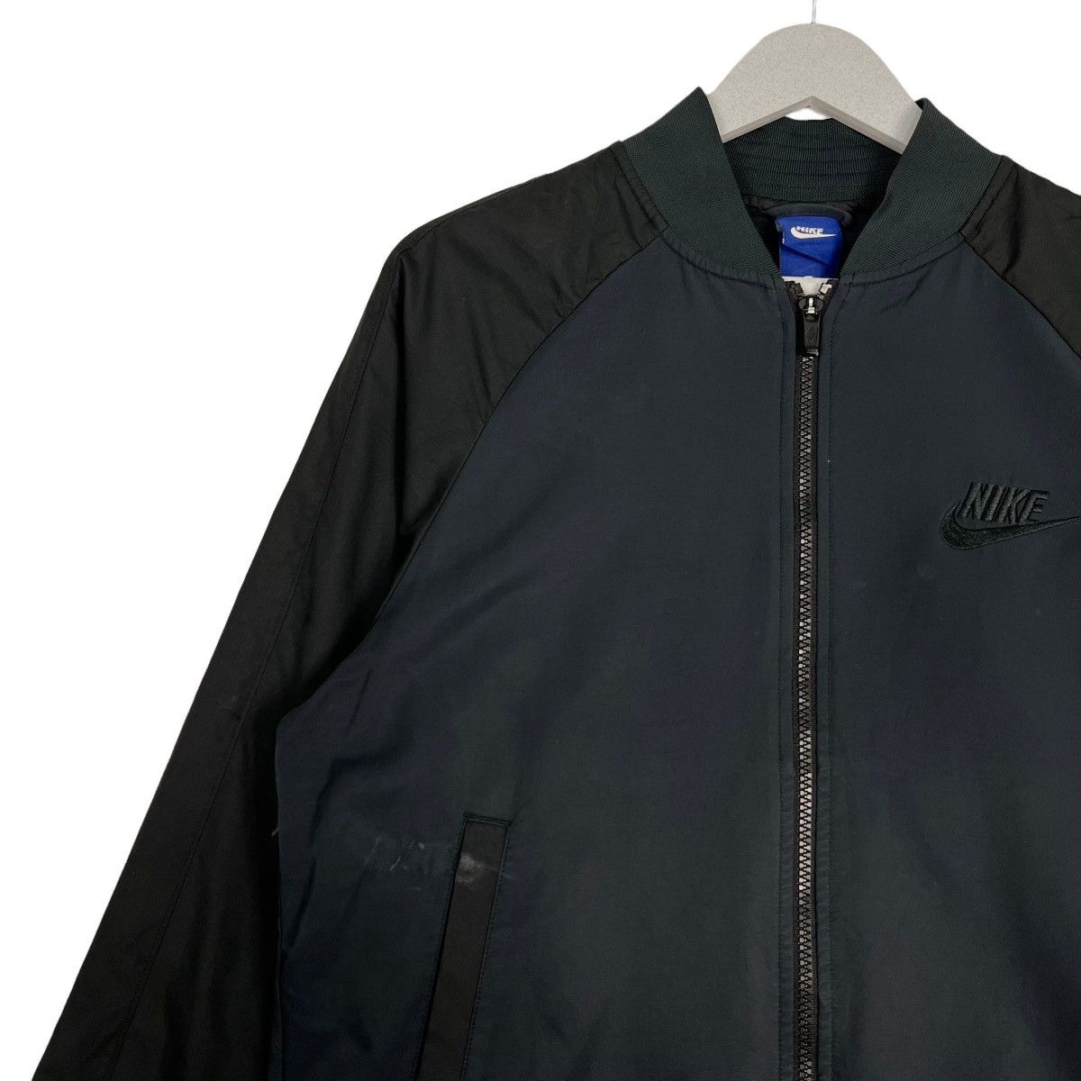 Nike 🔥 NIKE LIGHT BOMBER JACKET Size US M / EU 48-50 / 2 - 7 Thumbnail