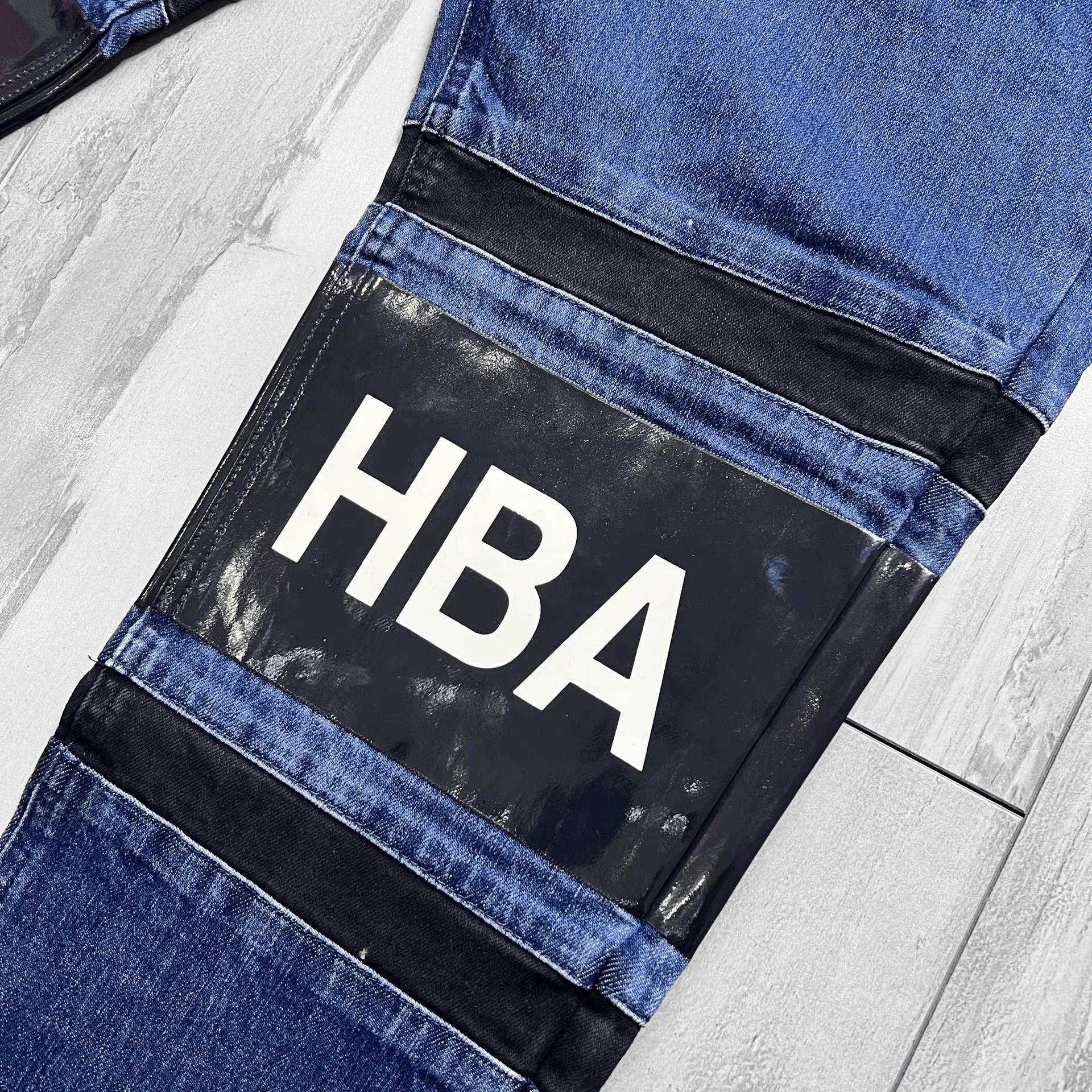 Hood By Air Hood By Air Hockey Knee Logo Jeans Size 31" - 3 Thumbnail
