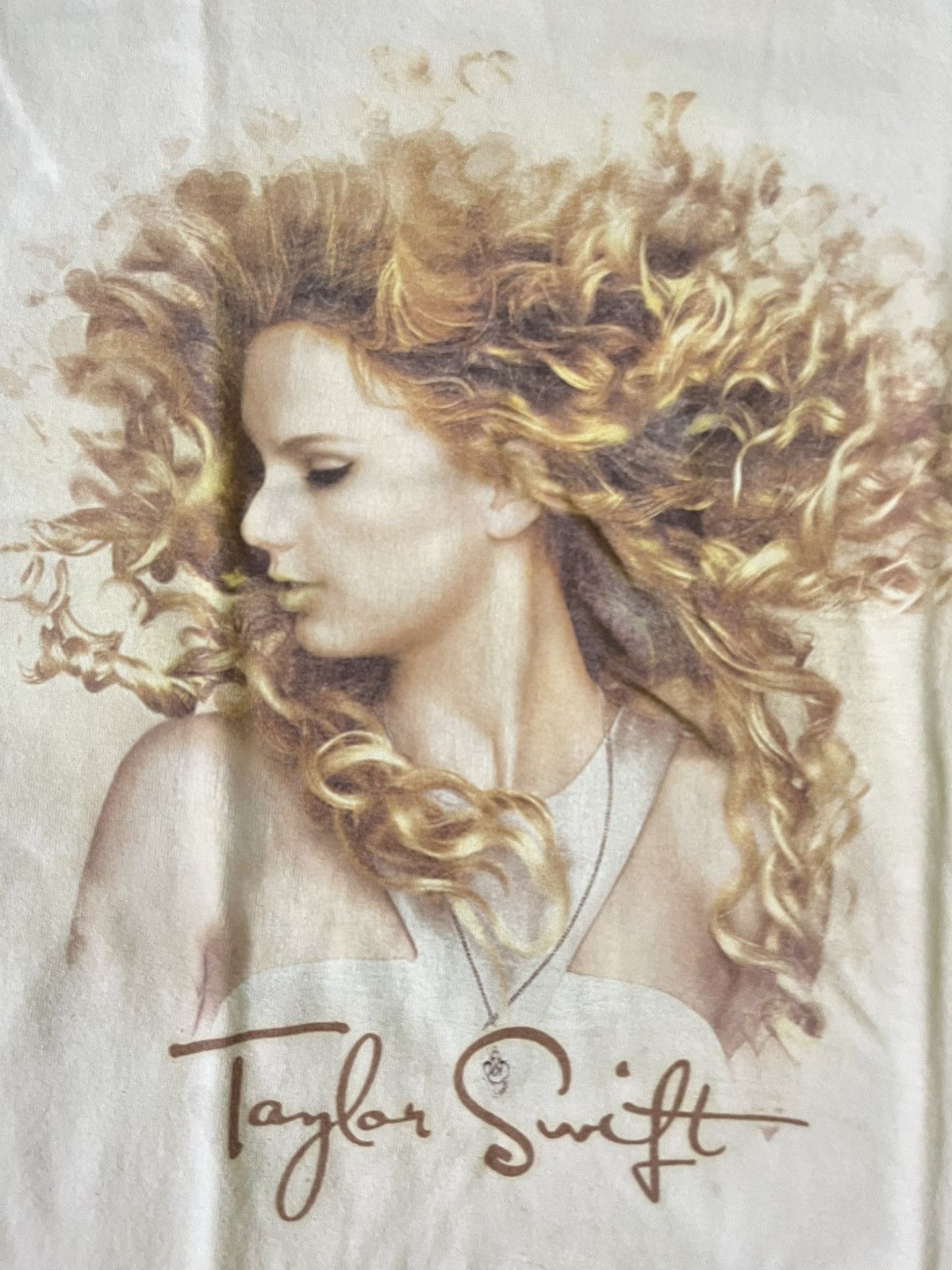 Other Taylor Swift Fearless Tour shirt Size US S / EU 44-46 / 1 - 1 Thumbnail
